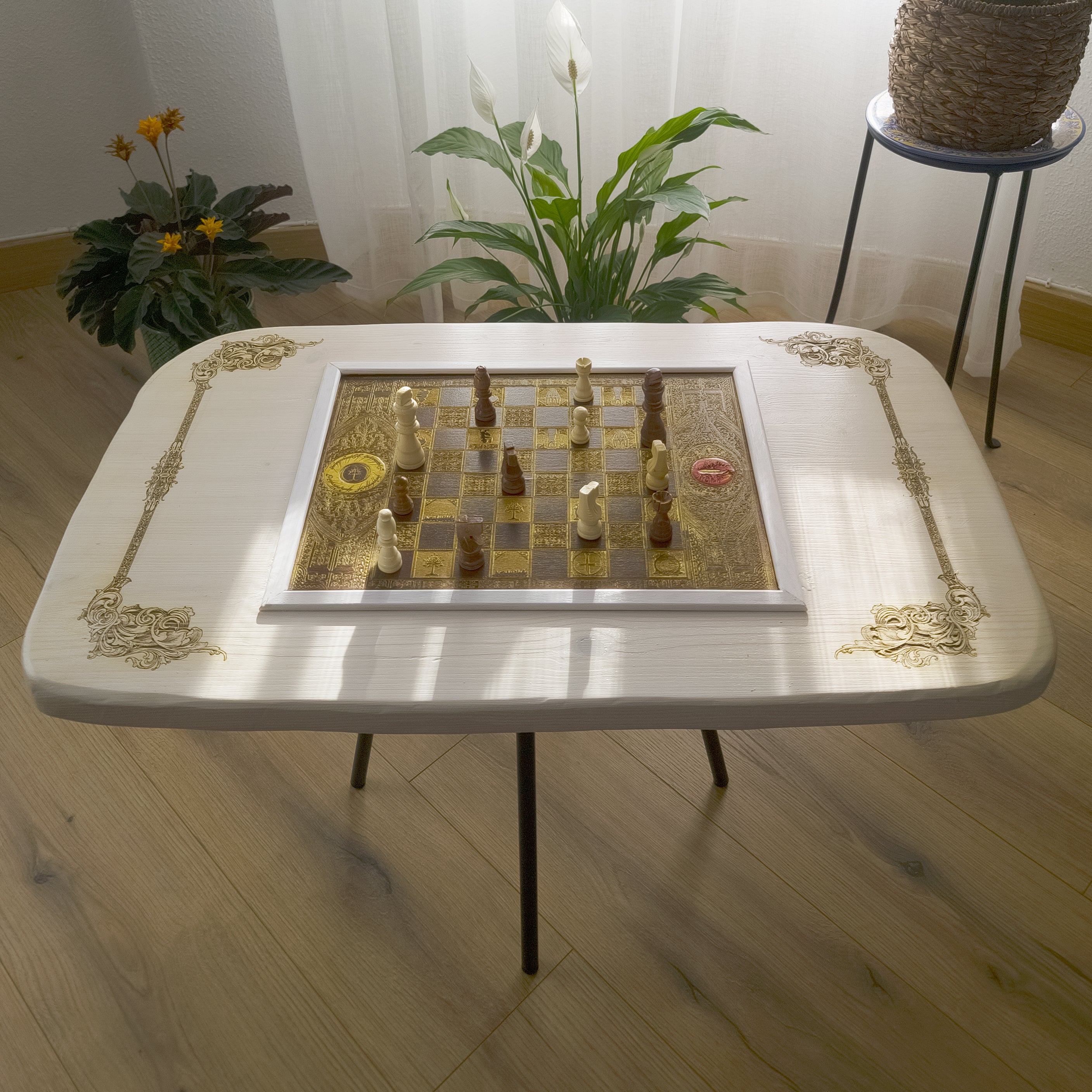 LOTR Wooden Chessboard Coffee Table Top - White/Walnut Stained