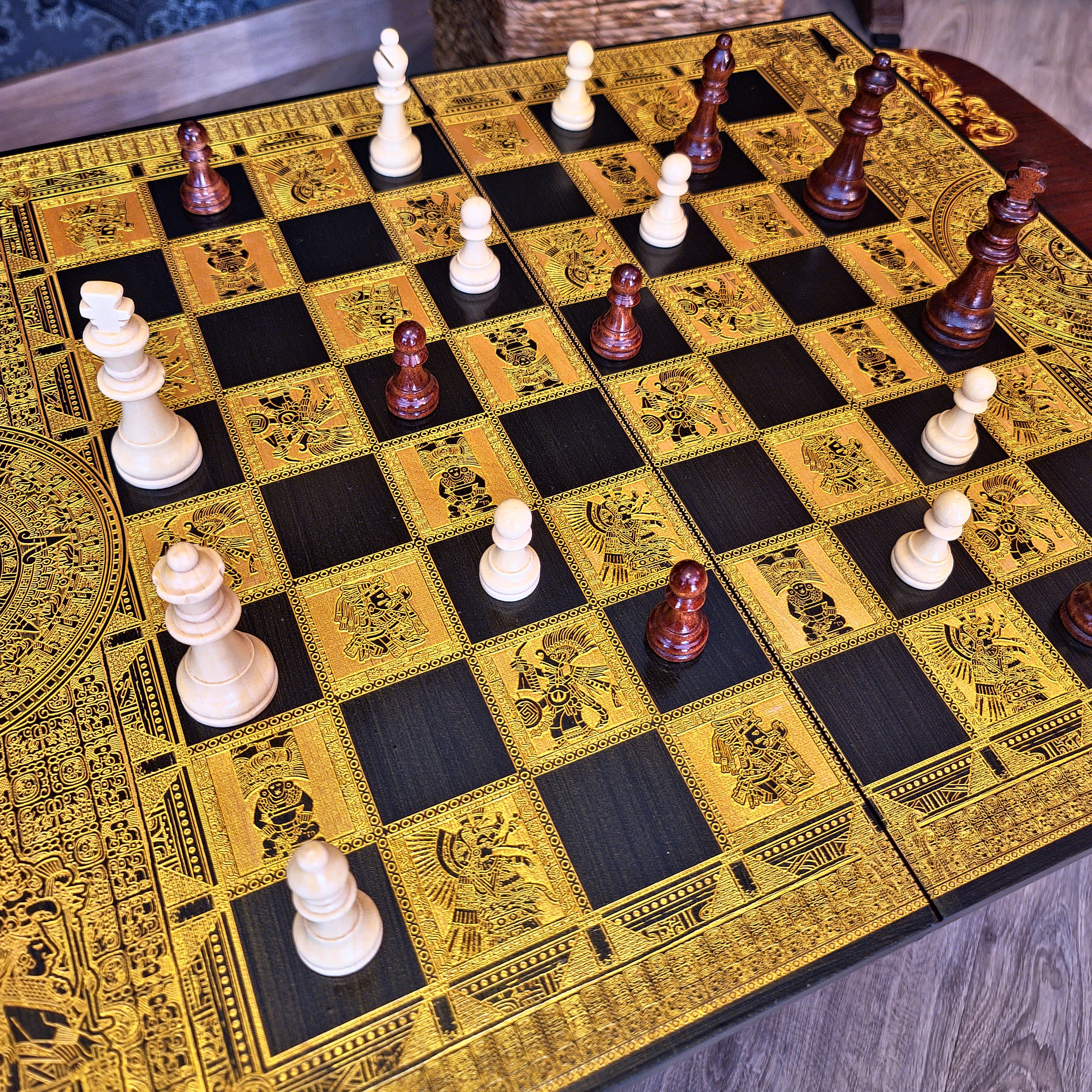 Aztec Chess Board - Black & Gold - Tournament Size