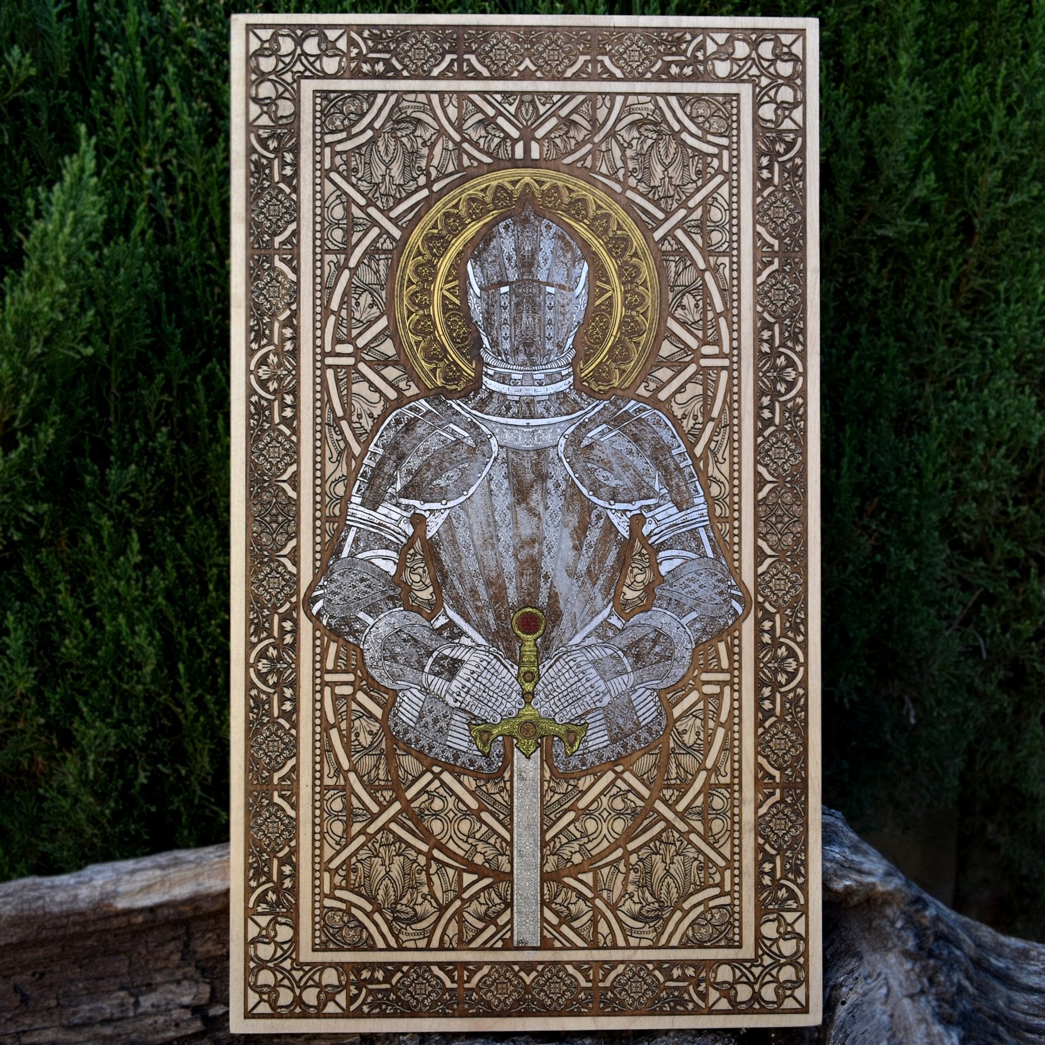 Honor & Armour XL wooden wall art – medieval knight engraving