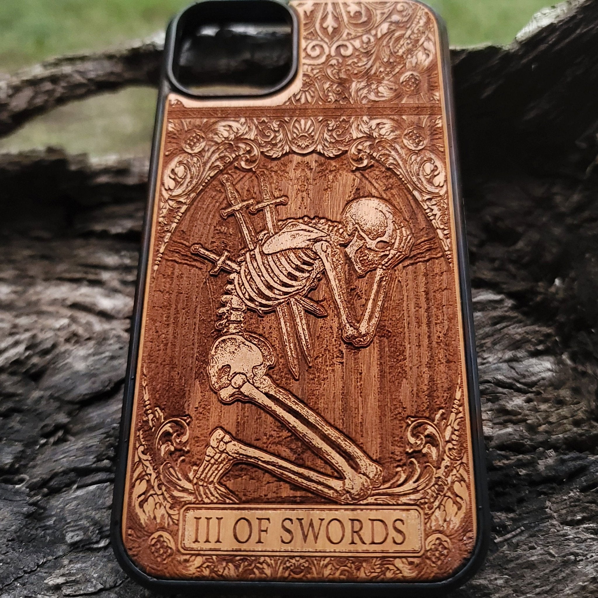 Three of Swords tarot wood phone case – engraved & painted for iPhone , Galaxy S – symbolic heart and sorrow design