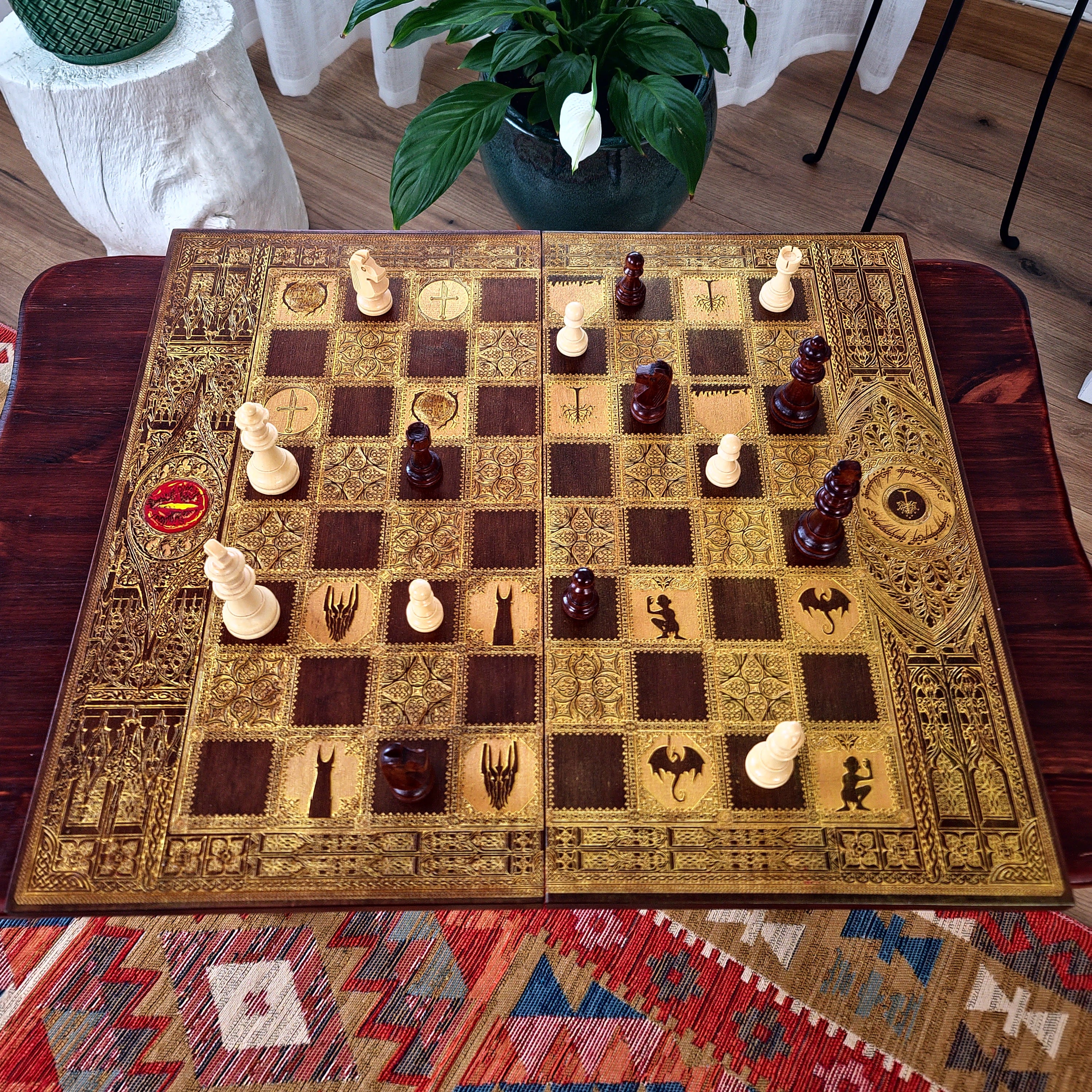 Fantasy Movie Chess Board - Walnut & Gold - Tournament Size