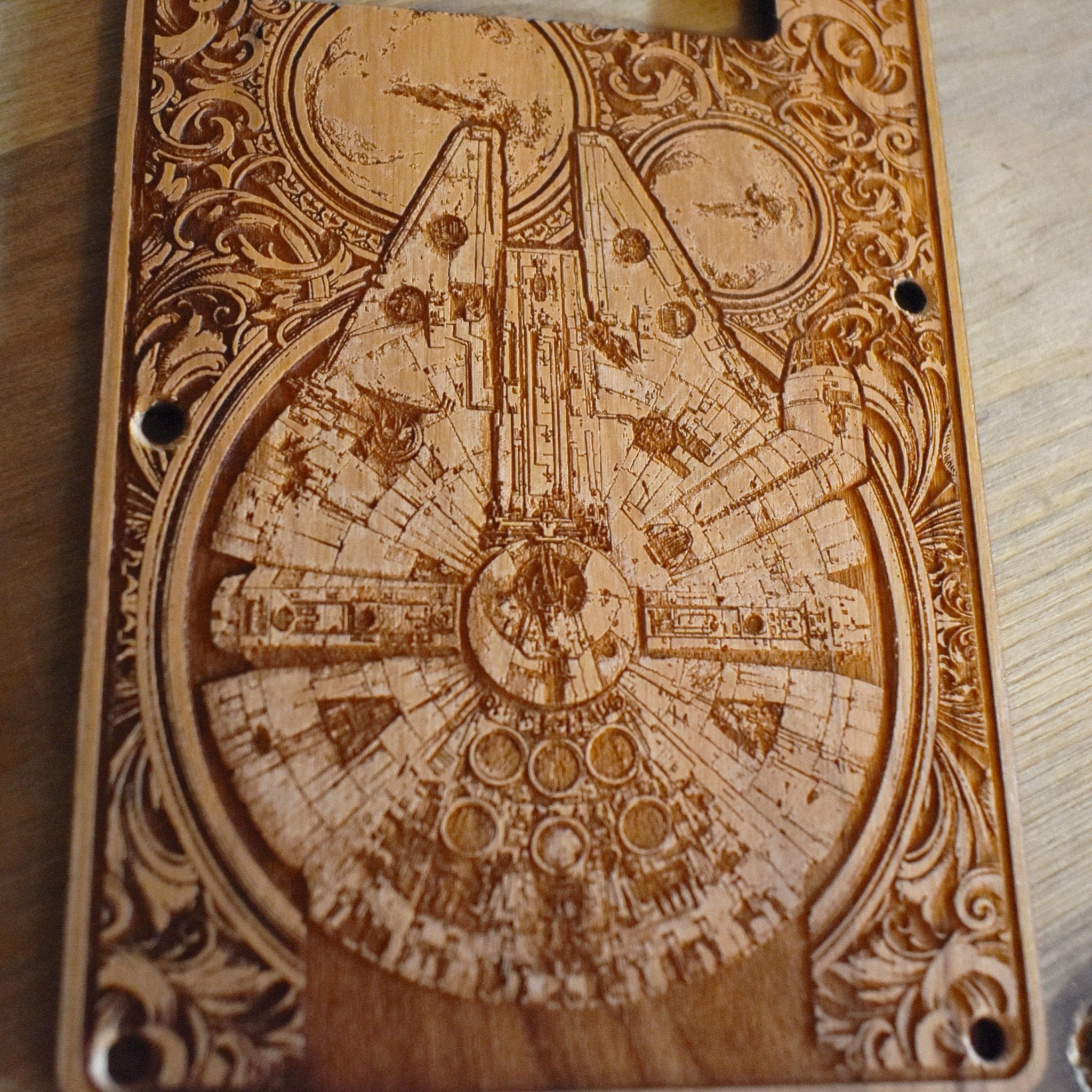 Cubierta de trémolo Millennium Falcon Star Wars para guitarra eléctrica Stratocaster (copia)