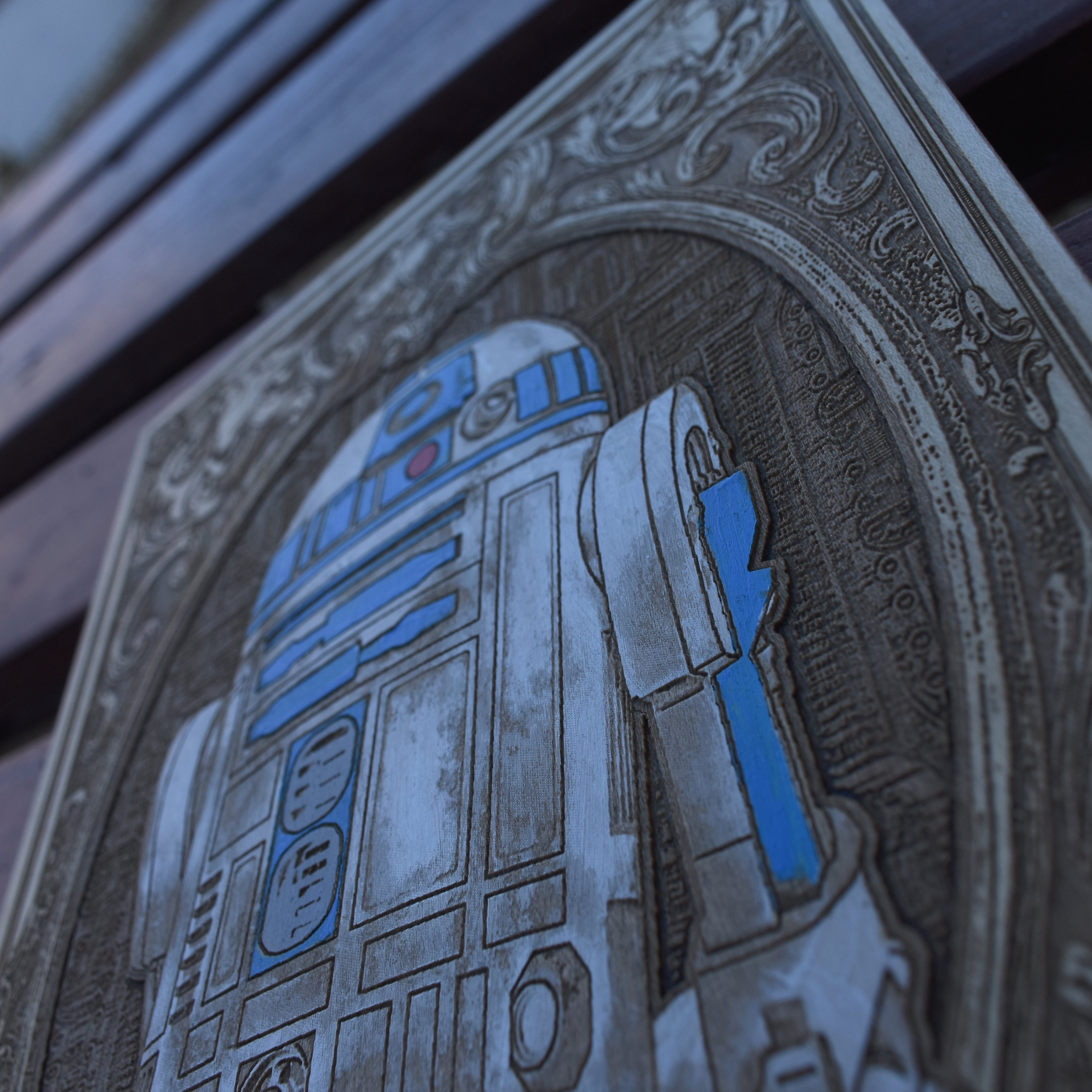 R2D2 - Medium Hand Painted