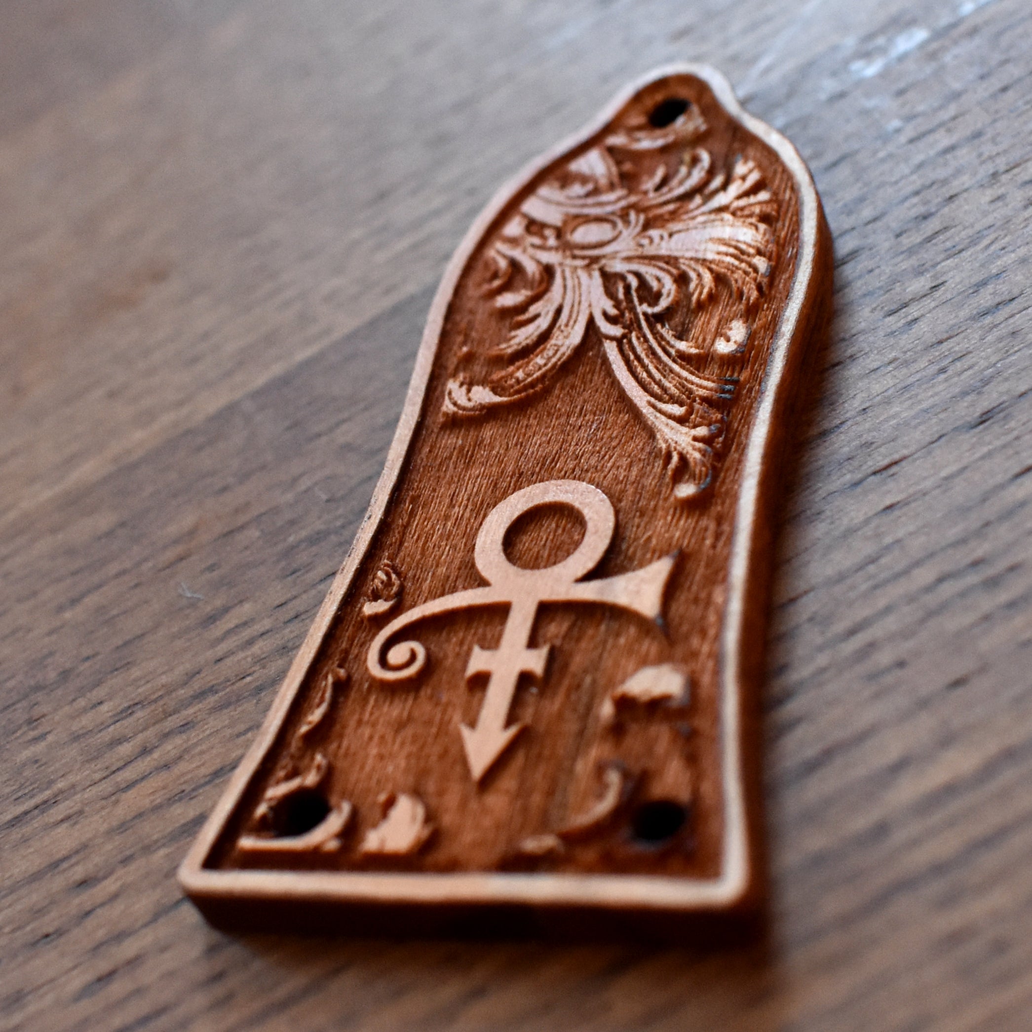 Truss Rod Cover for Epiphone Les Paul Prince – gothic art, engraved wood, dark fantasy, skeleton design, artisan crafted