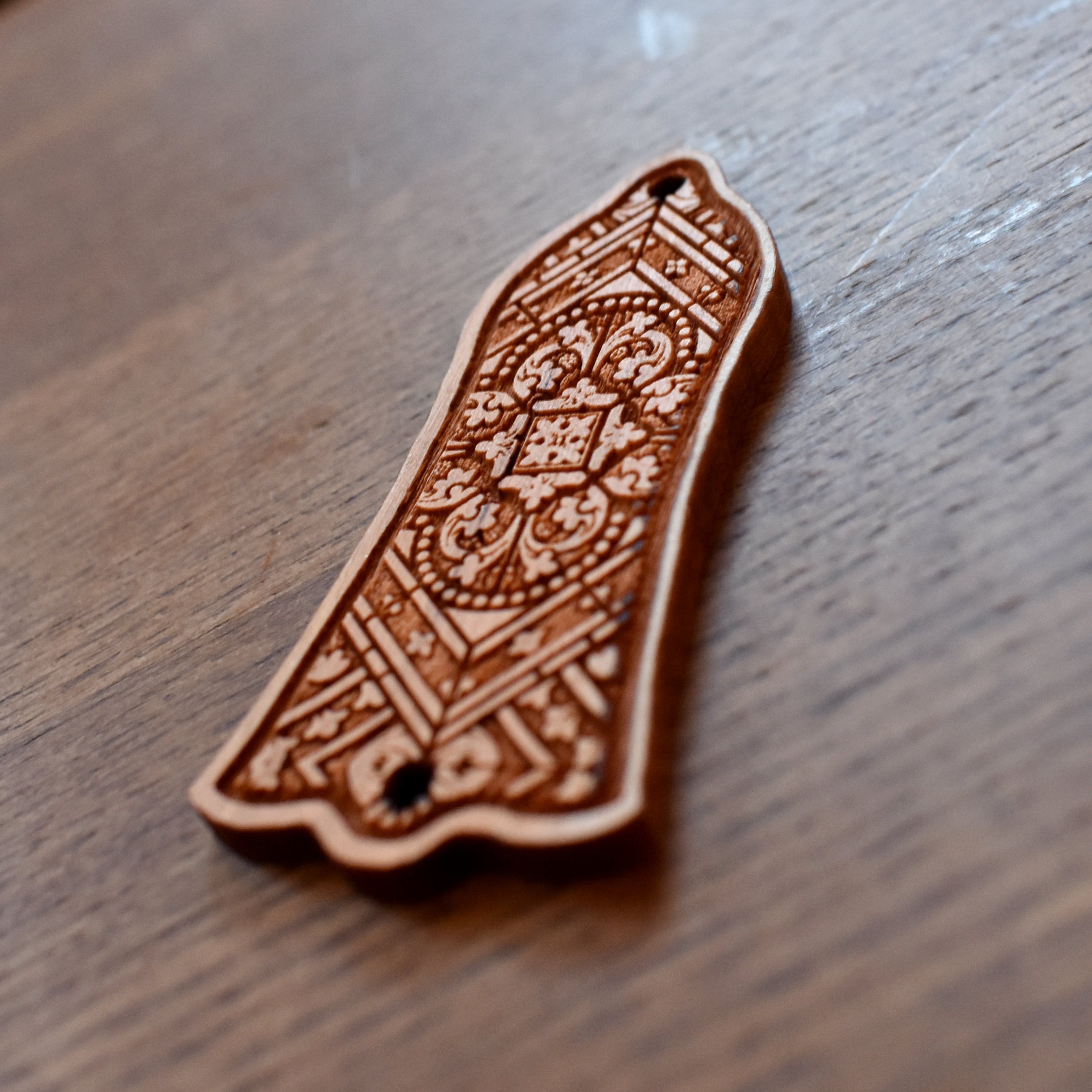 Truss Rod Cover for Gibson Les Paul Embellishment 4 – gothic art, engraved wood, dark fantasy, skeleton design, artisan crafted