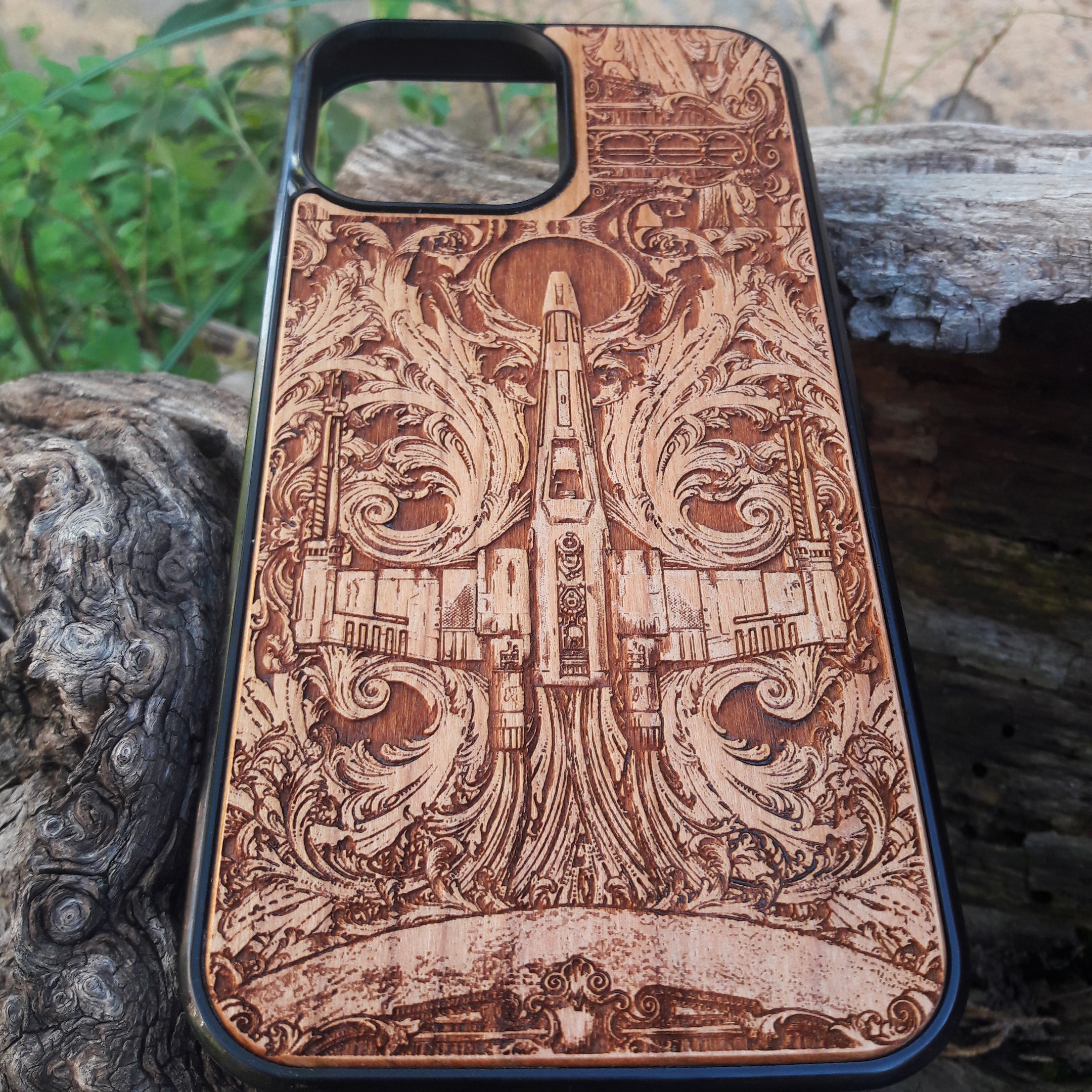 Intergalactic Ship IV Star Wars - Wood Phone Case Star Wars engraved wood phone case