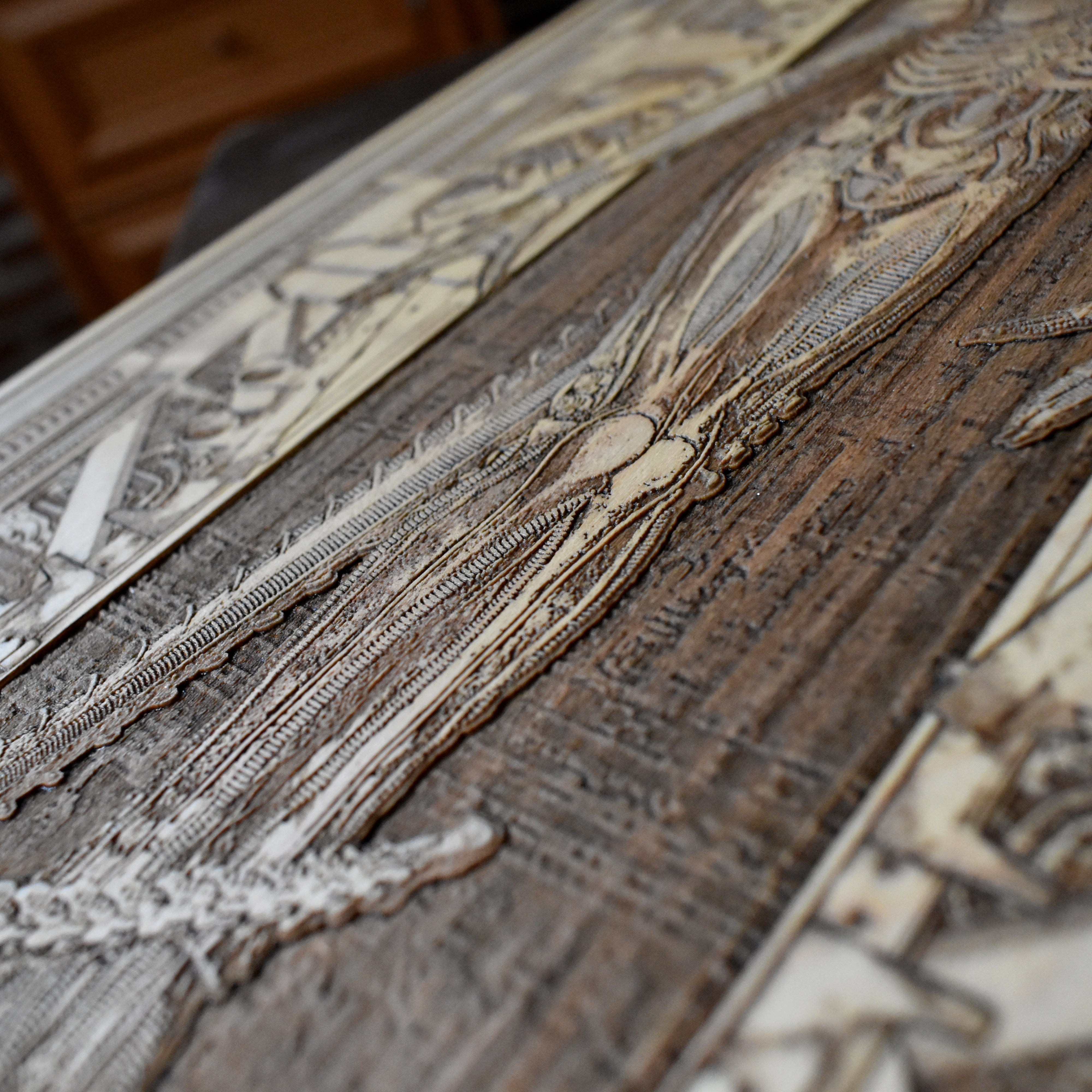 Alien Wood Wall Art VIII - Large