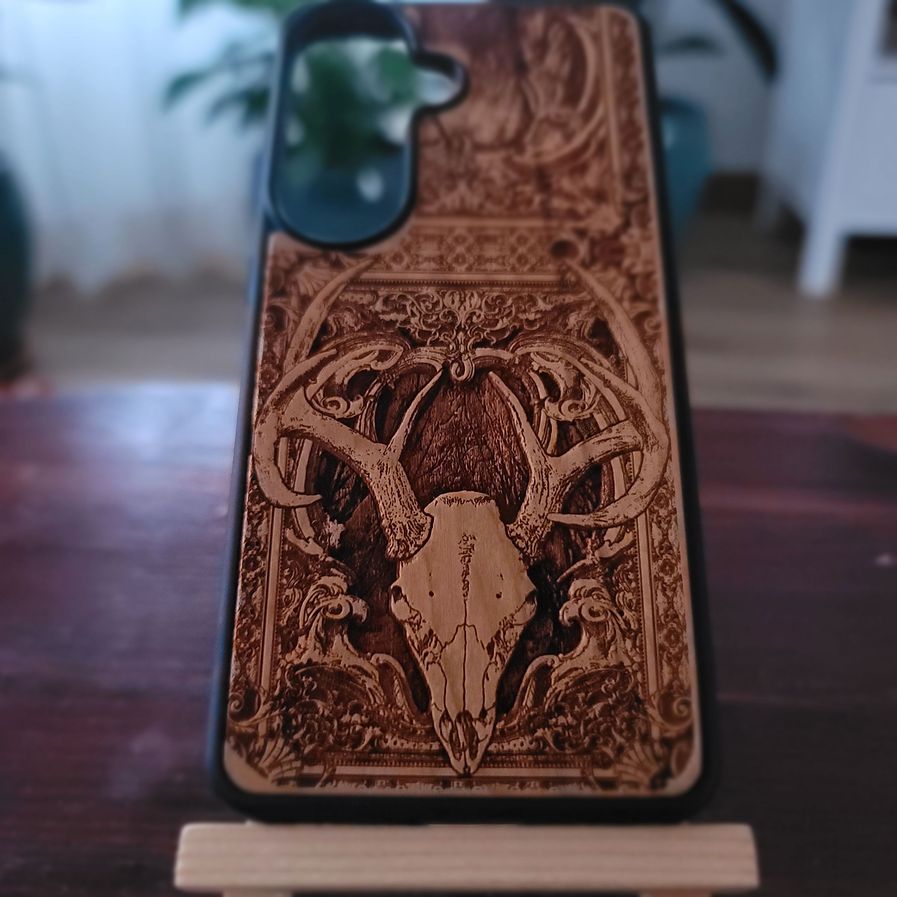 Funda de madera para iPhone y Samsung Galaxy - Diseño de esqueleto "Cráneo de ciervo"