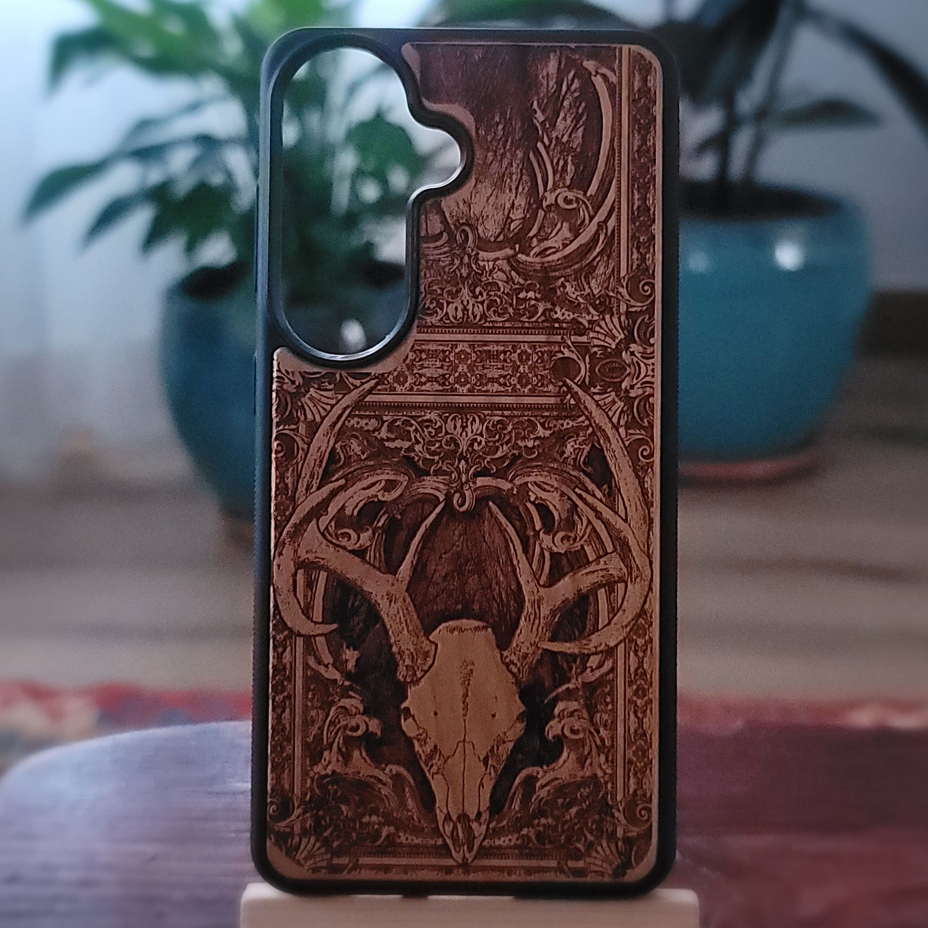 Funda de madera para iPhone y Samsung Galaxy - Diseño de esqueleto "Cráneo de ciervo"