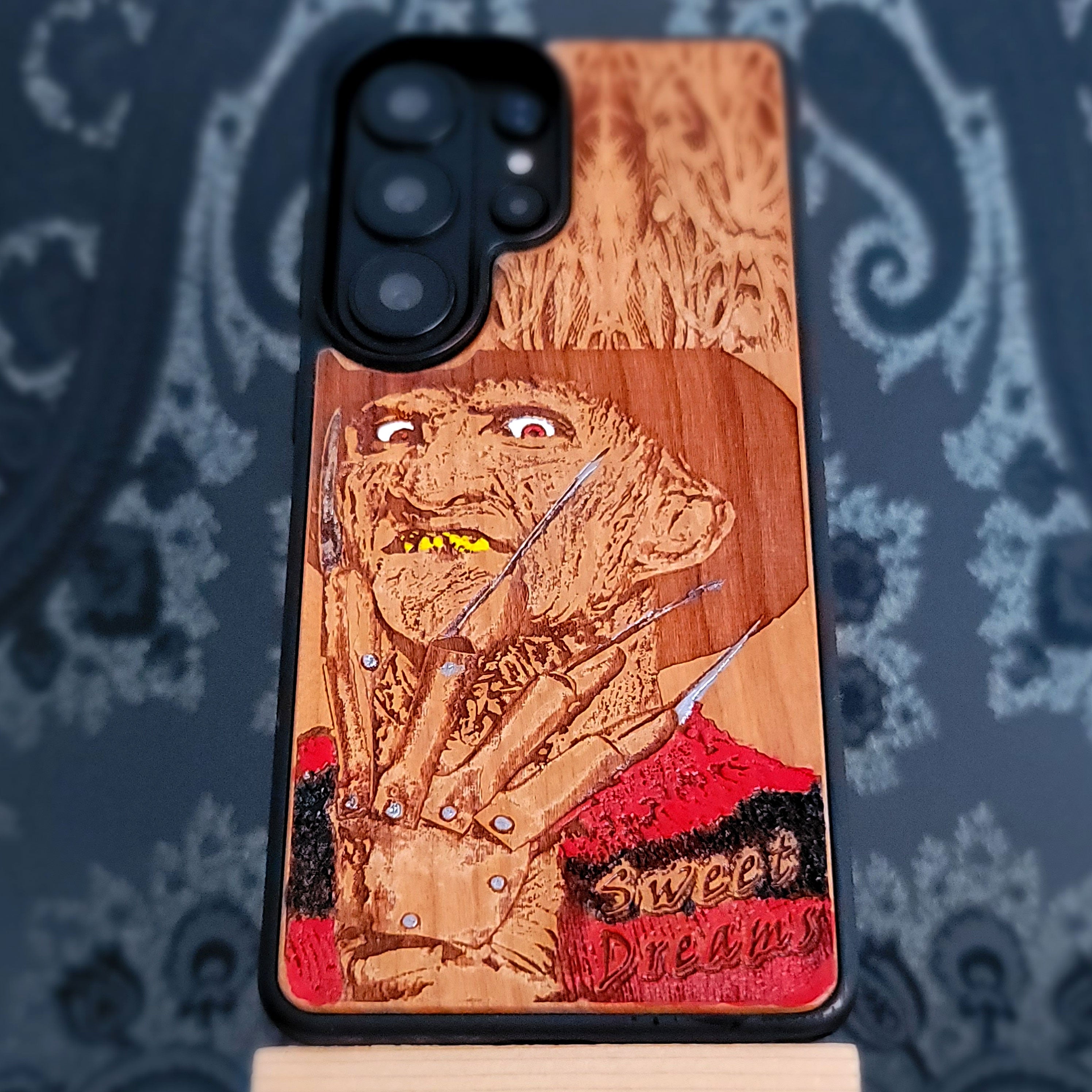 Freddy - Wood Phone Case - Hand Painted