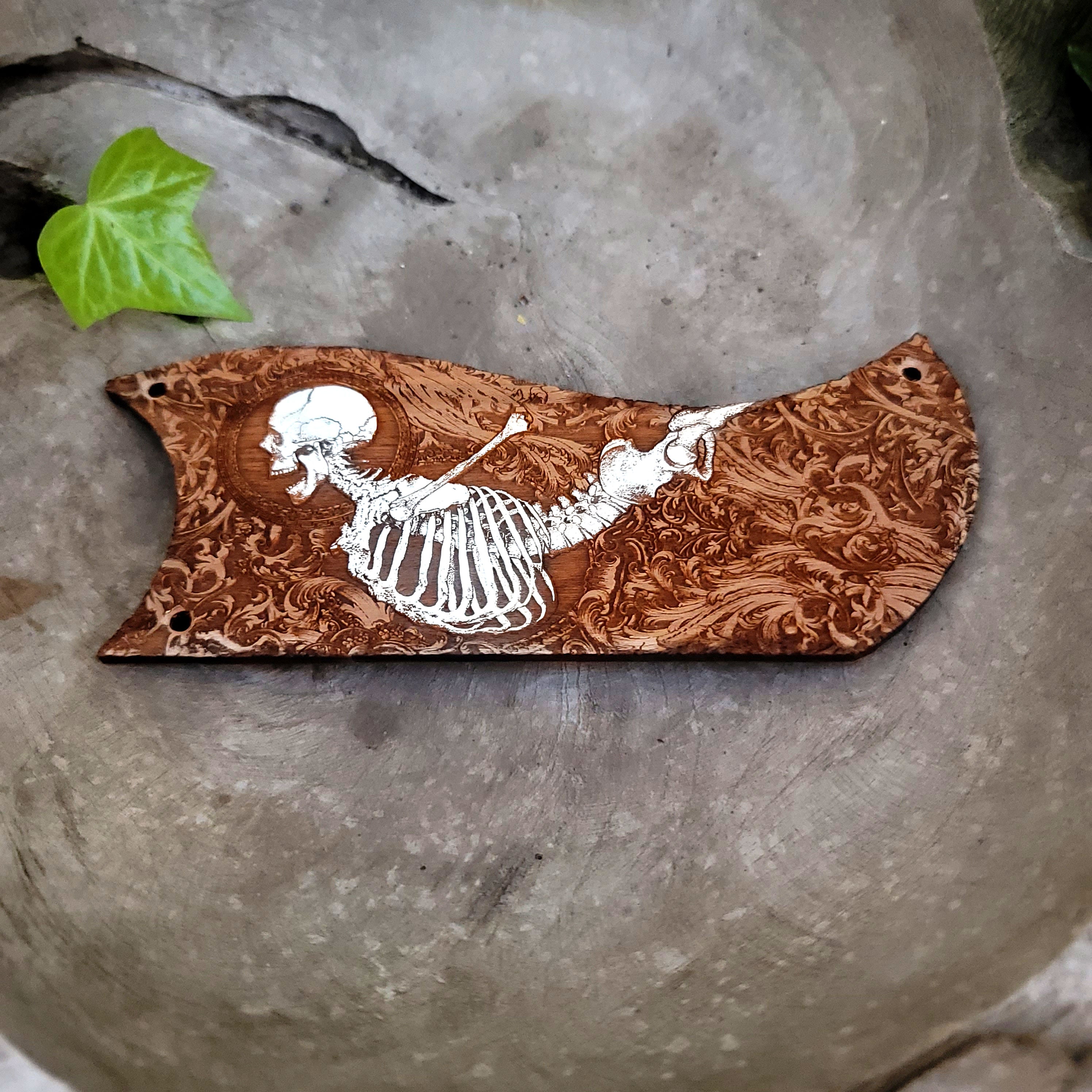 Golpeador Epiphone SG Special - Stumble Skeleton pintado a mano