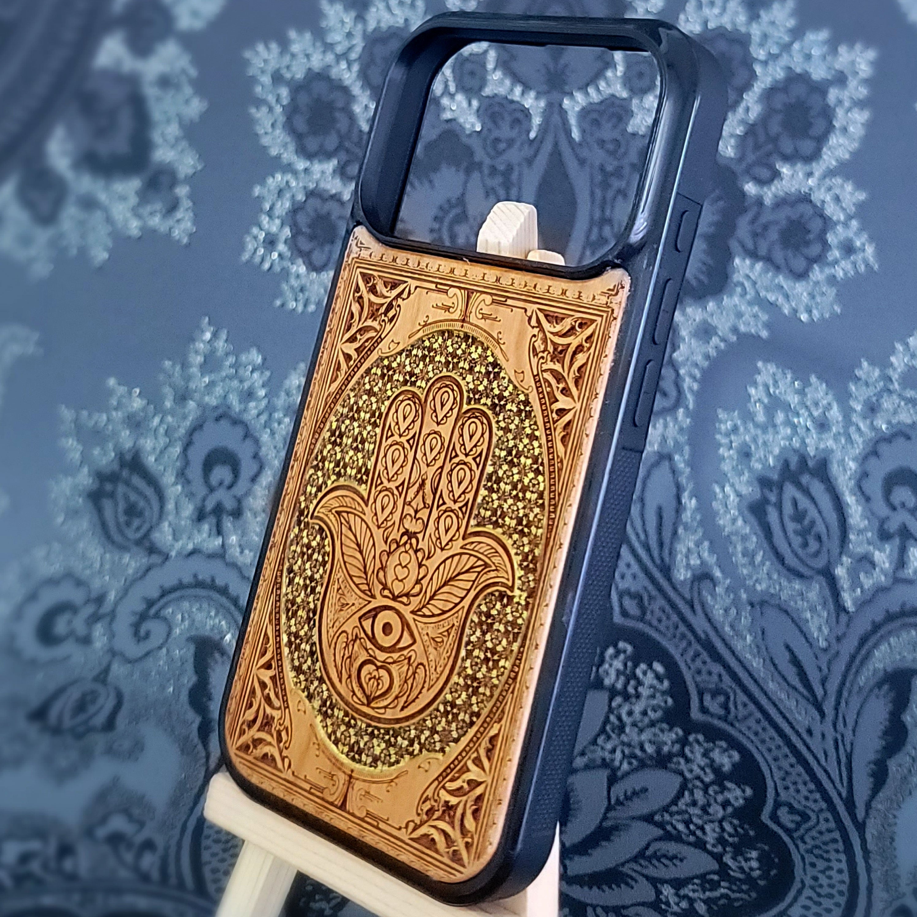 Hand-painted Hamsa Hand symbol wood phone case with Gothic pattern for iPhone & Samsung Galaxy.