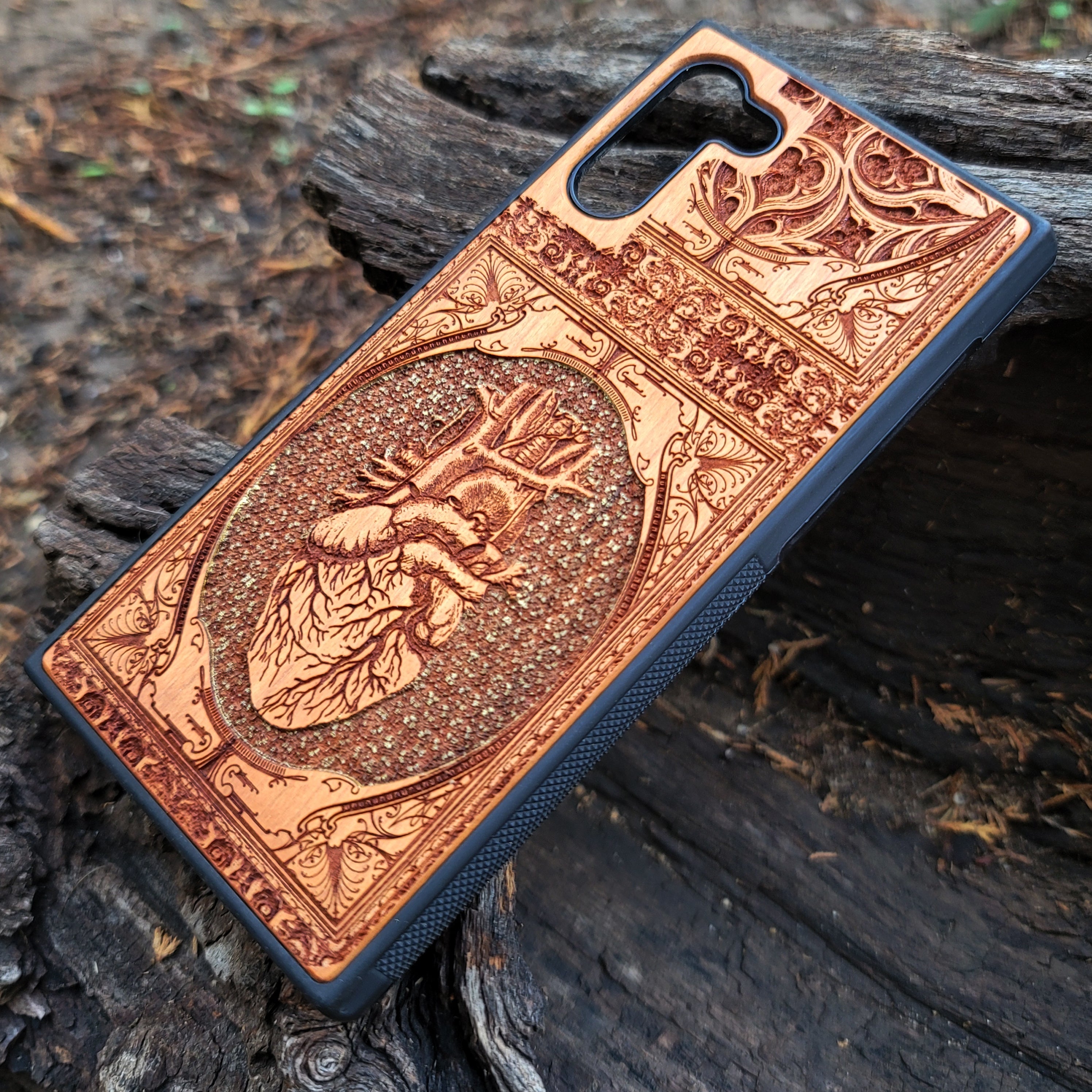 Hand-painted Hamsa Hand symbol wood phone case with Gothic pattern for iPhone & Samsung Galaxy. Laser-engraved design offers durability and style, compatible with iPhone , 15, 14, 13, 12, 11 Pro Max Mini & Samsung Galaxy S, S24, S23, S22, S21, S20 Ultra Plus Note 20.