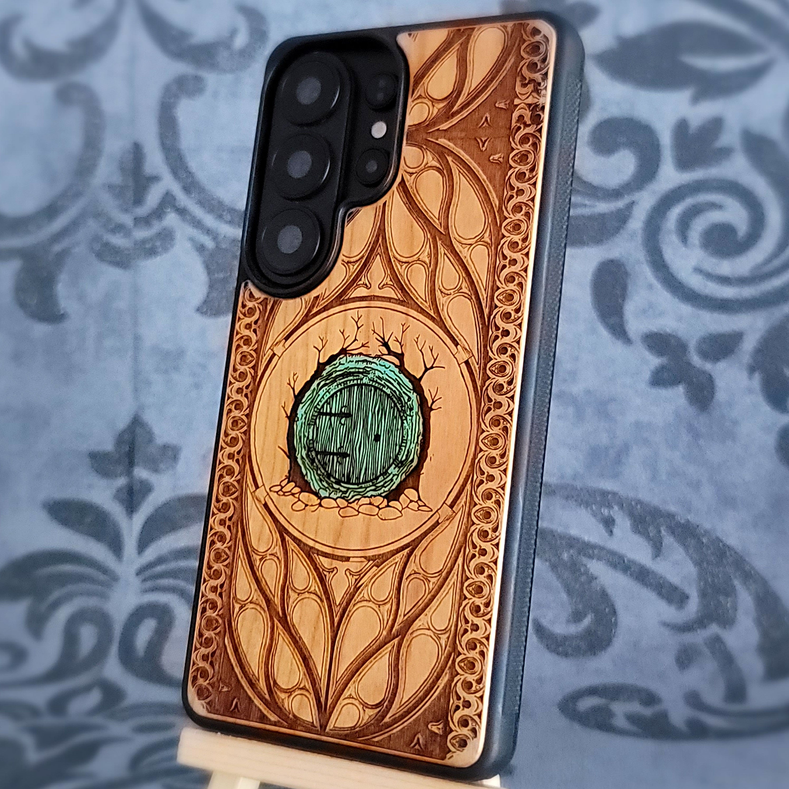 Hobbit Door Wood Phone Case - Green Hand Painted
