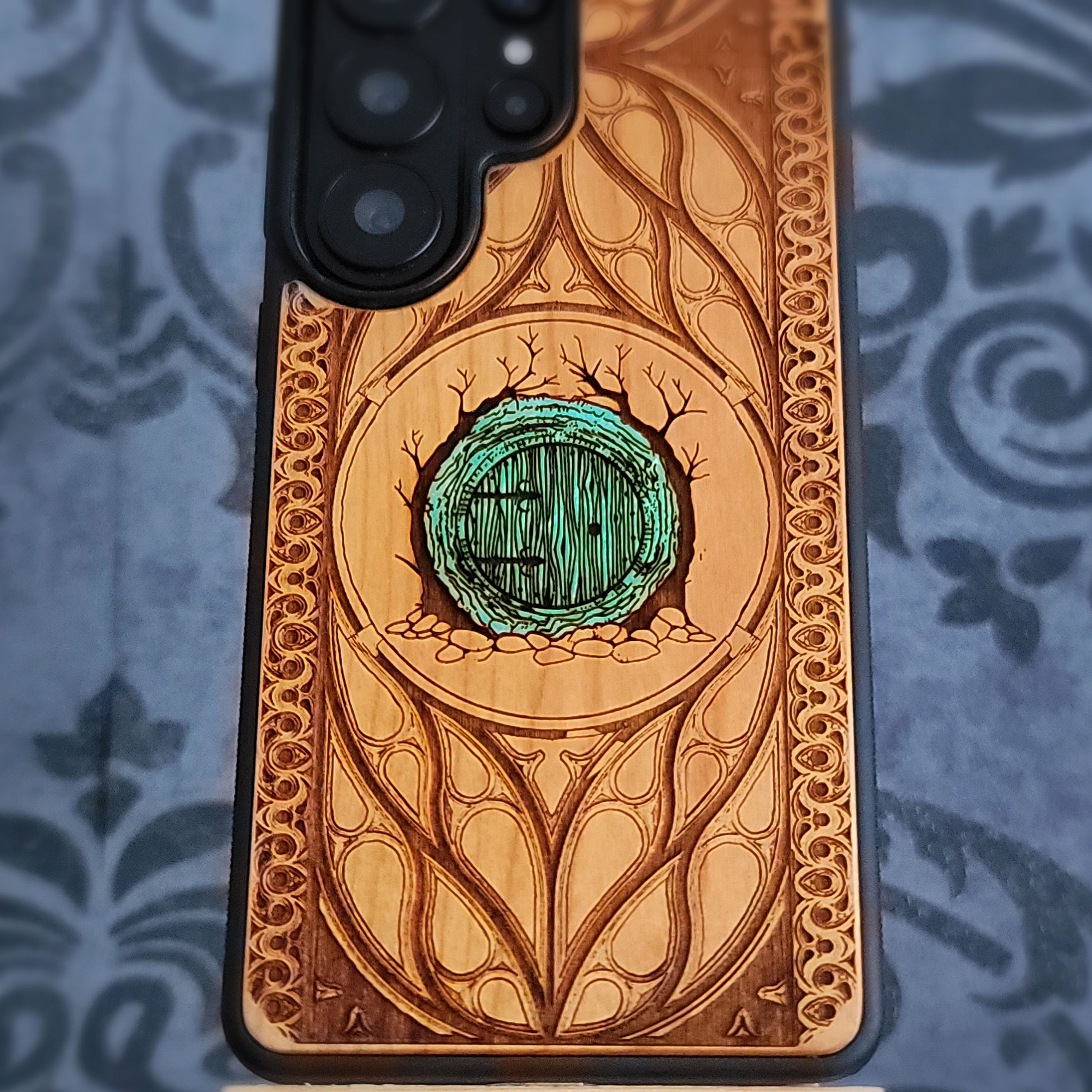 Hobbit Door Wood Phone Case - Green Hand Painted