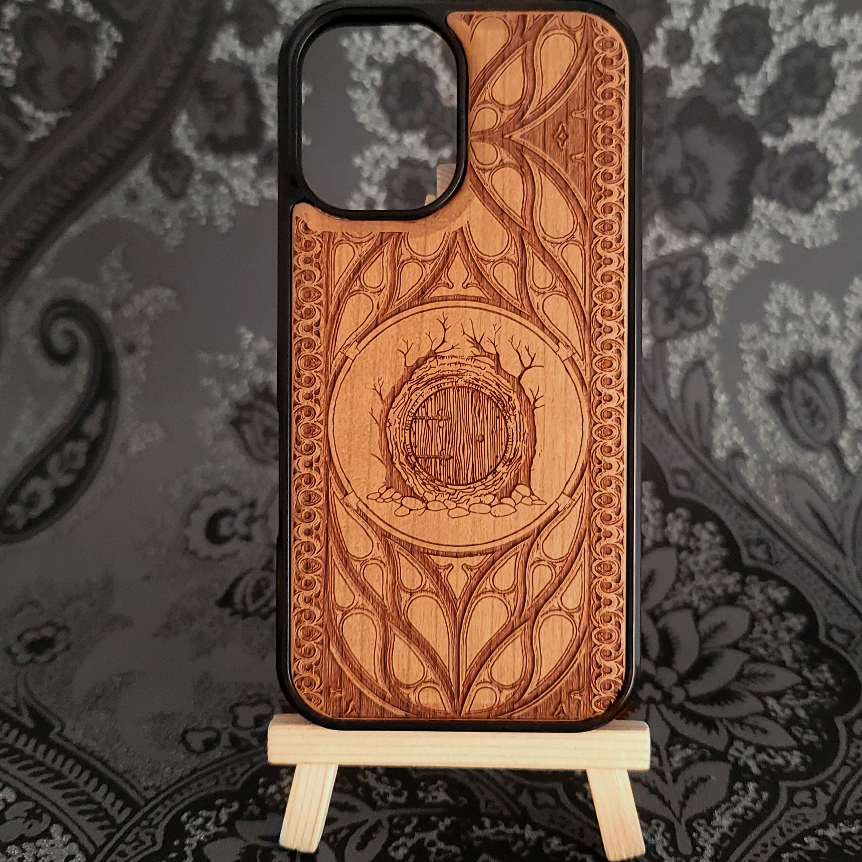 hobbit door lotr wood phone case for iphone and samsung galaxy