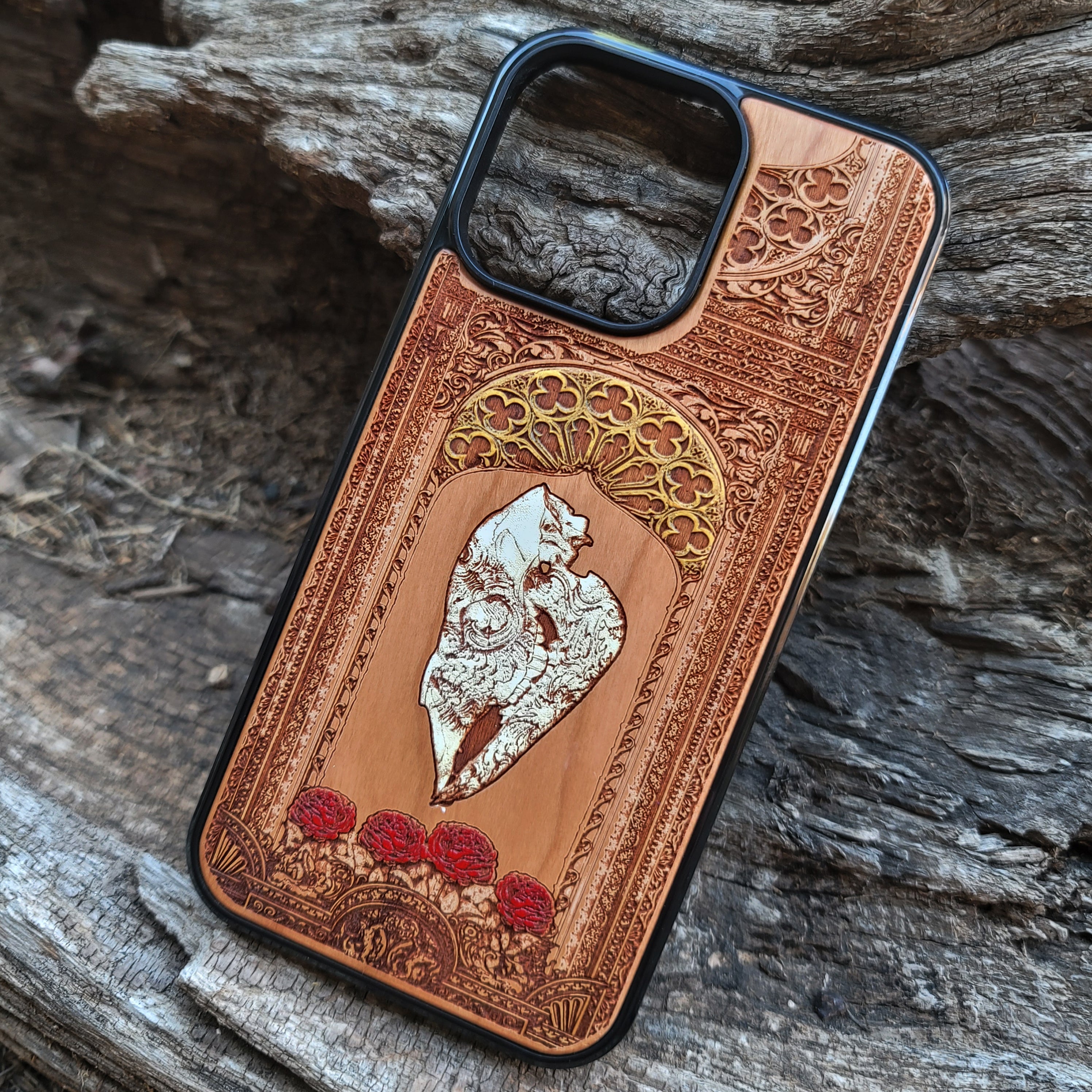 Horse skull gothic artwork engraved on a wooden phone case, compatible with iPhone and Samsung Galaxy