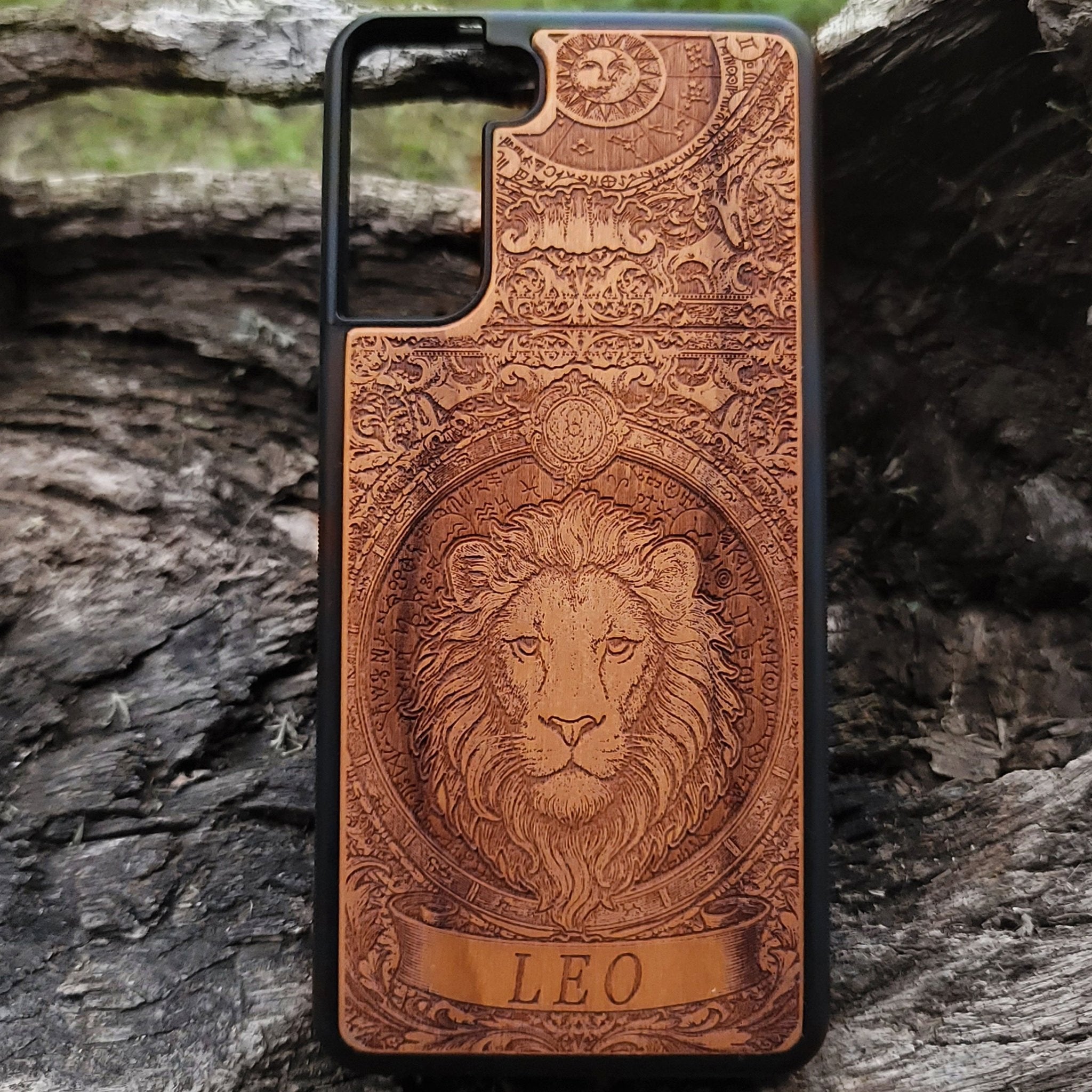 Leo Zodiac Phone Case, Horoscope Wood Cover Leo Zodiac Phone Case, Horoscope Wood Cover