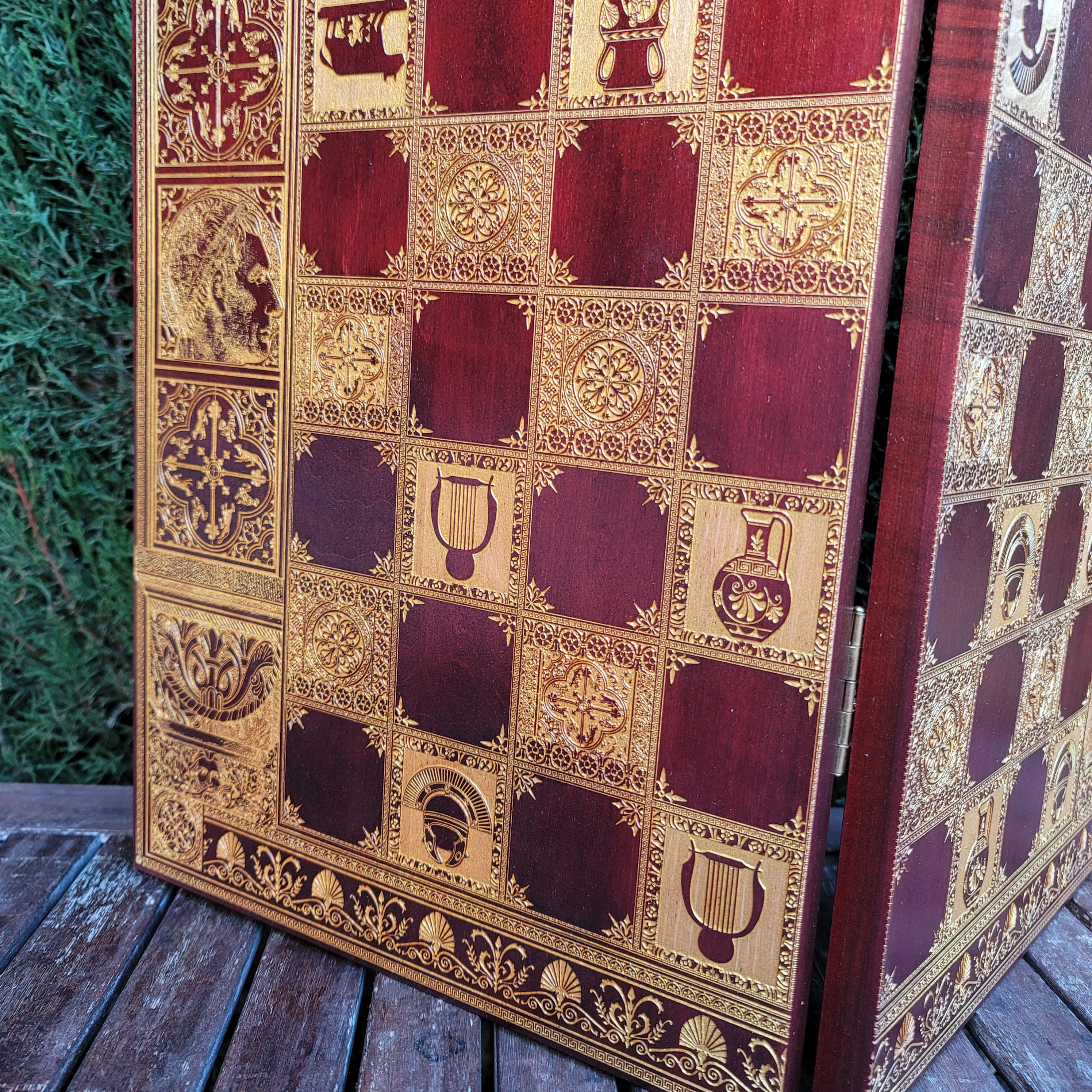 Roman Chess Board - Red Walnut & Gold - Tournament Size