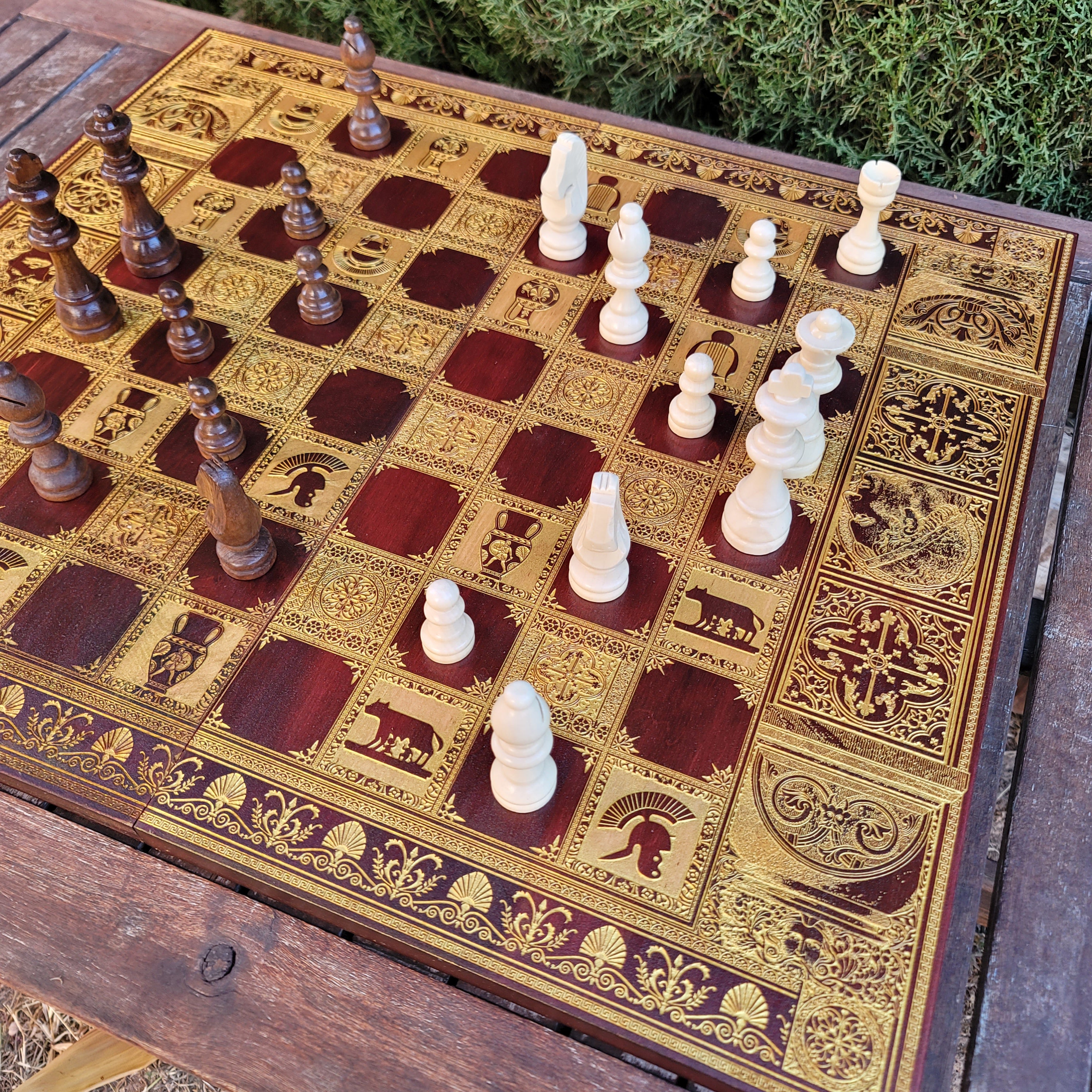 Roman Chess Board - Red Walnut & Gold - Tournament Size