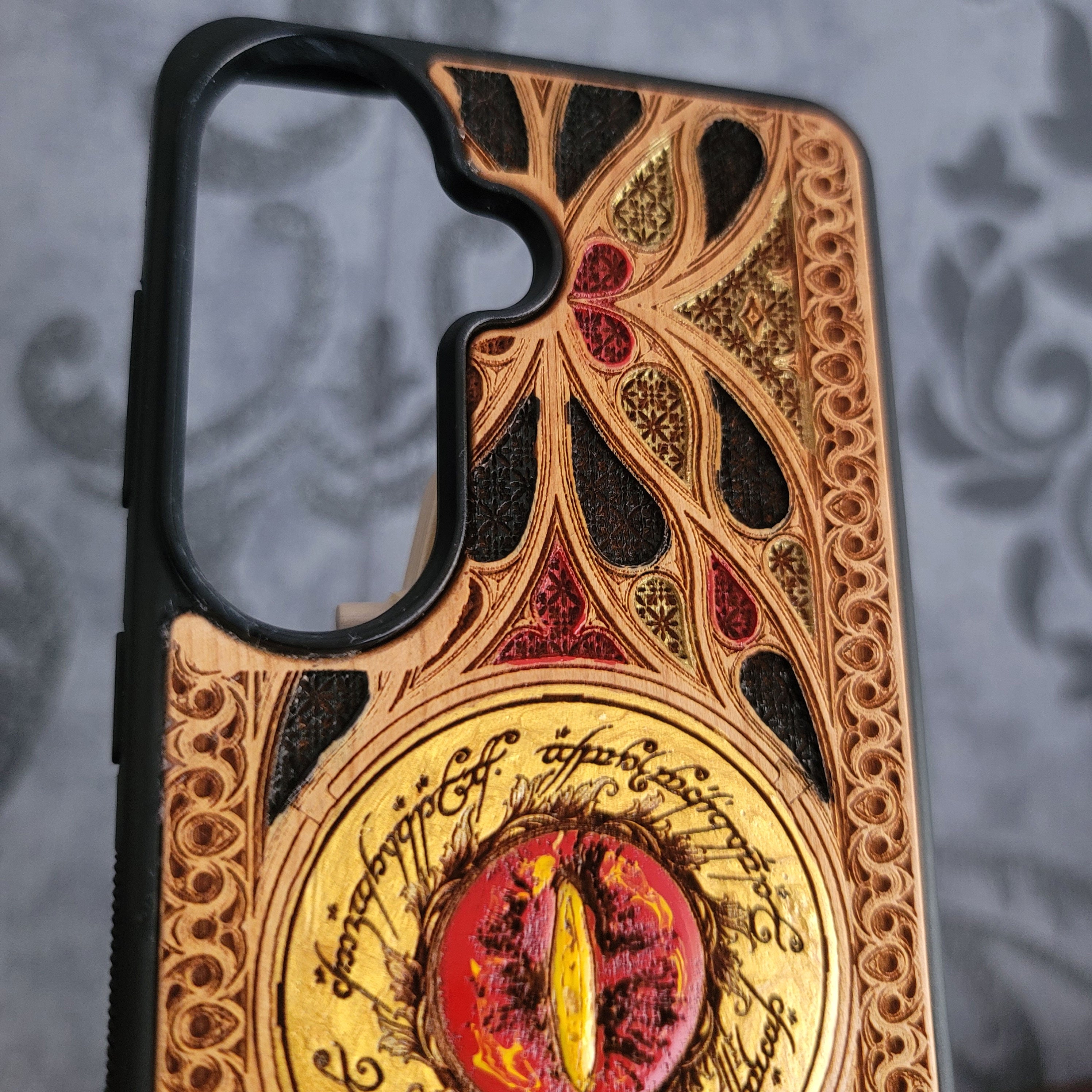 Handyhülle aus Holz - Gothic Muster Augen Design XIV Handbemalt