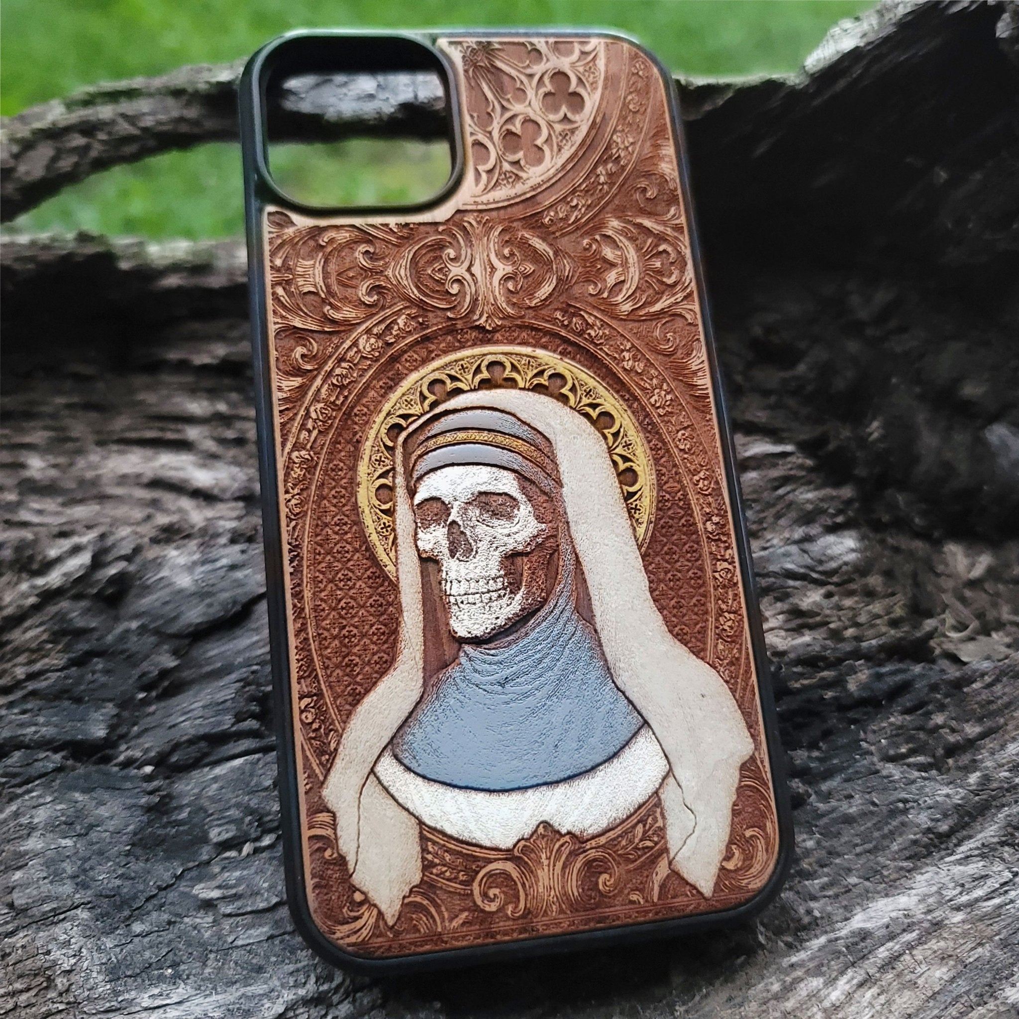 Religious horror skeleton wood phone cover Galaxy S24