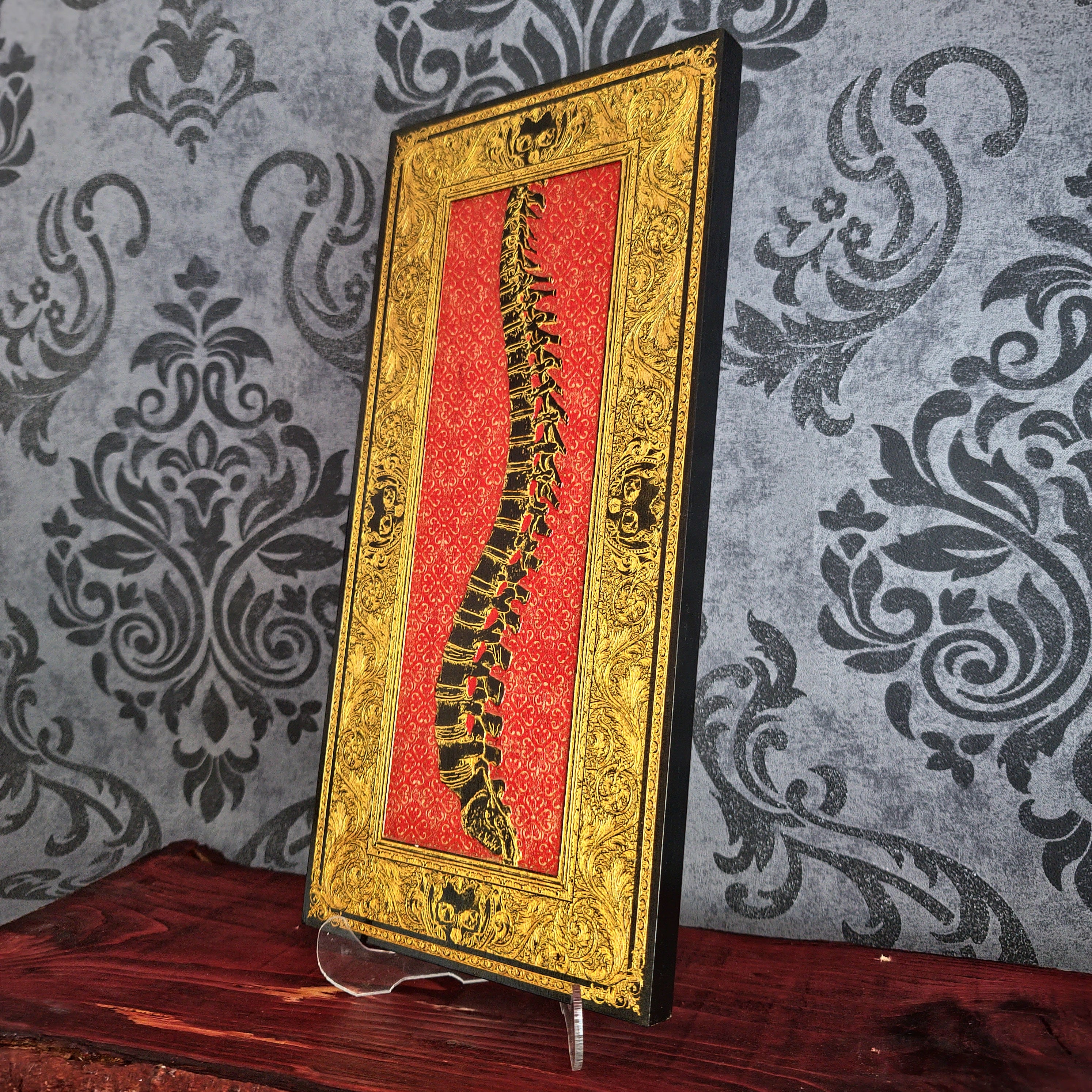 Spinney – Handmade Wood Art Gift for Doctors & Surgeons (Maple, Black&Gold)