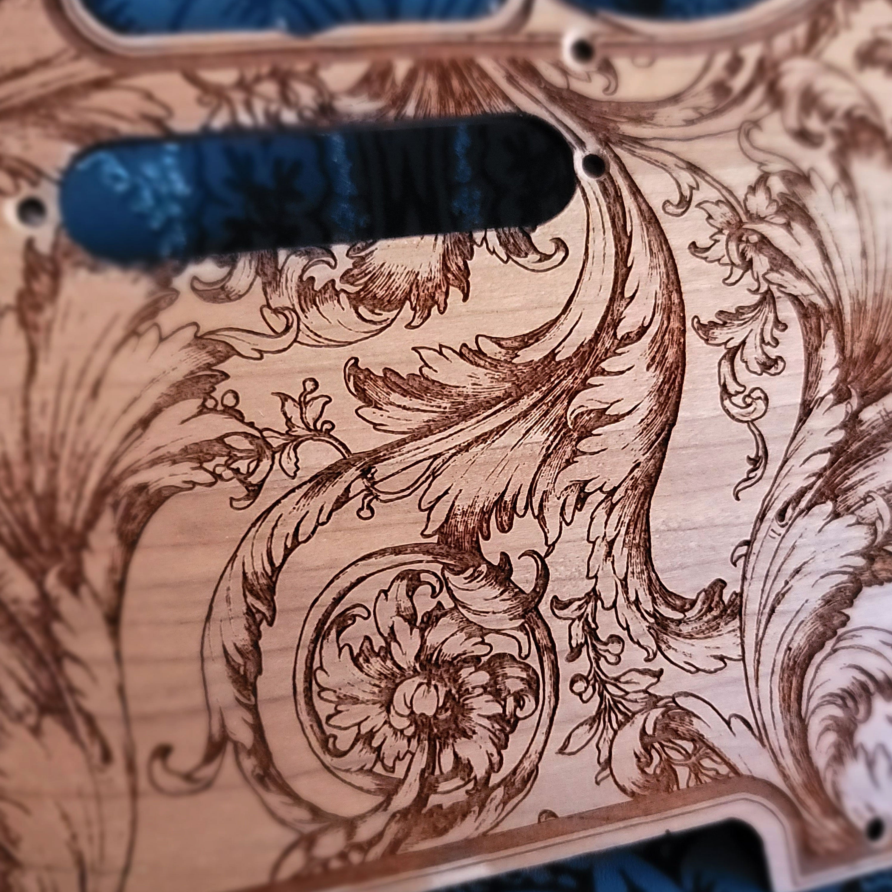 Telecaster Holz-Schlagbrett – Floral 1