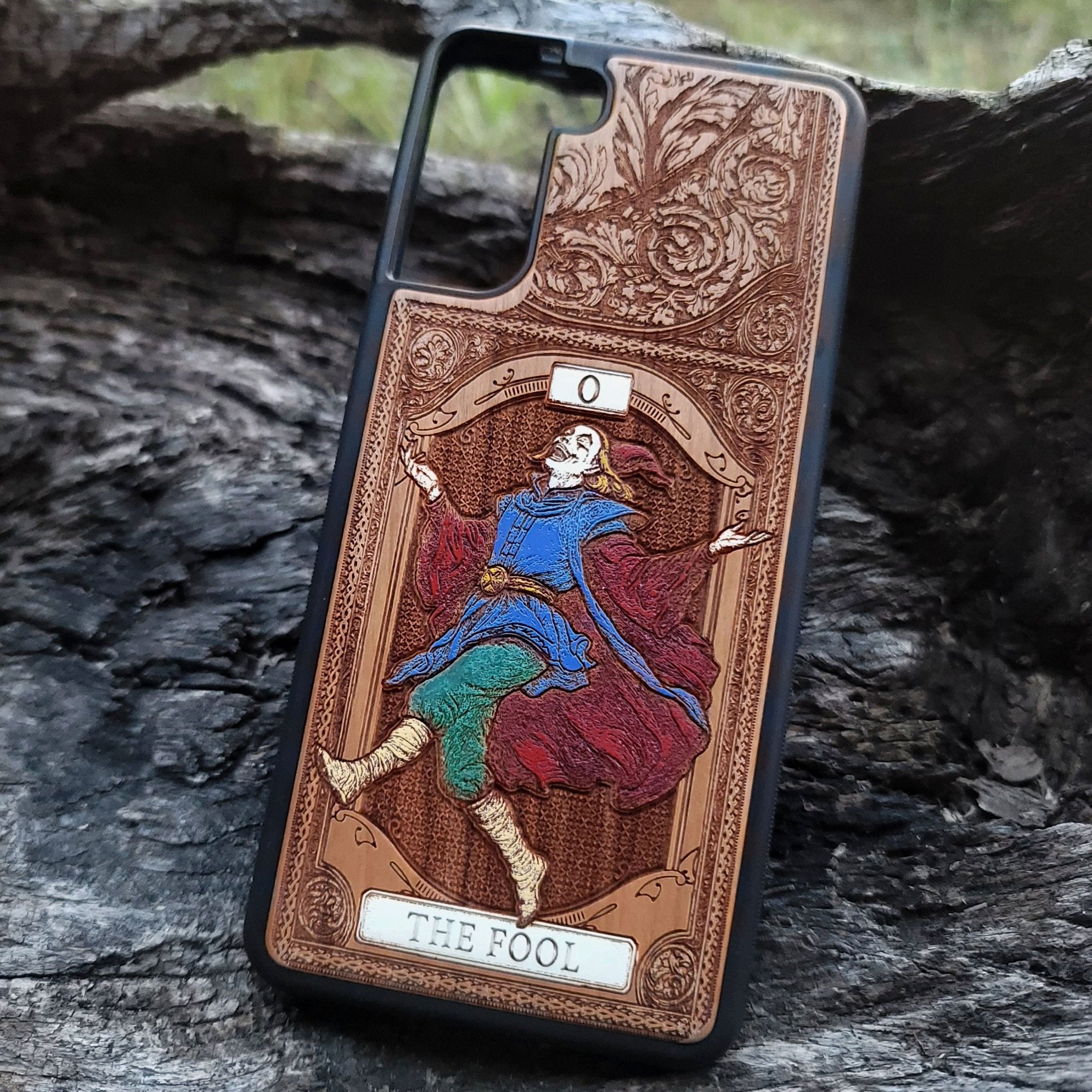 The Fool tarot wood phone case – engraved and hand-painted for iPhone , Galaxy S – mystical design for tarot lovers