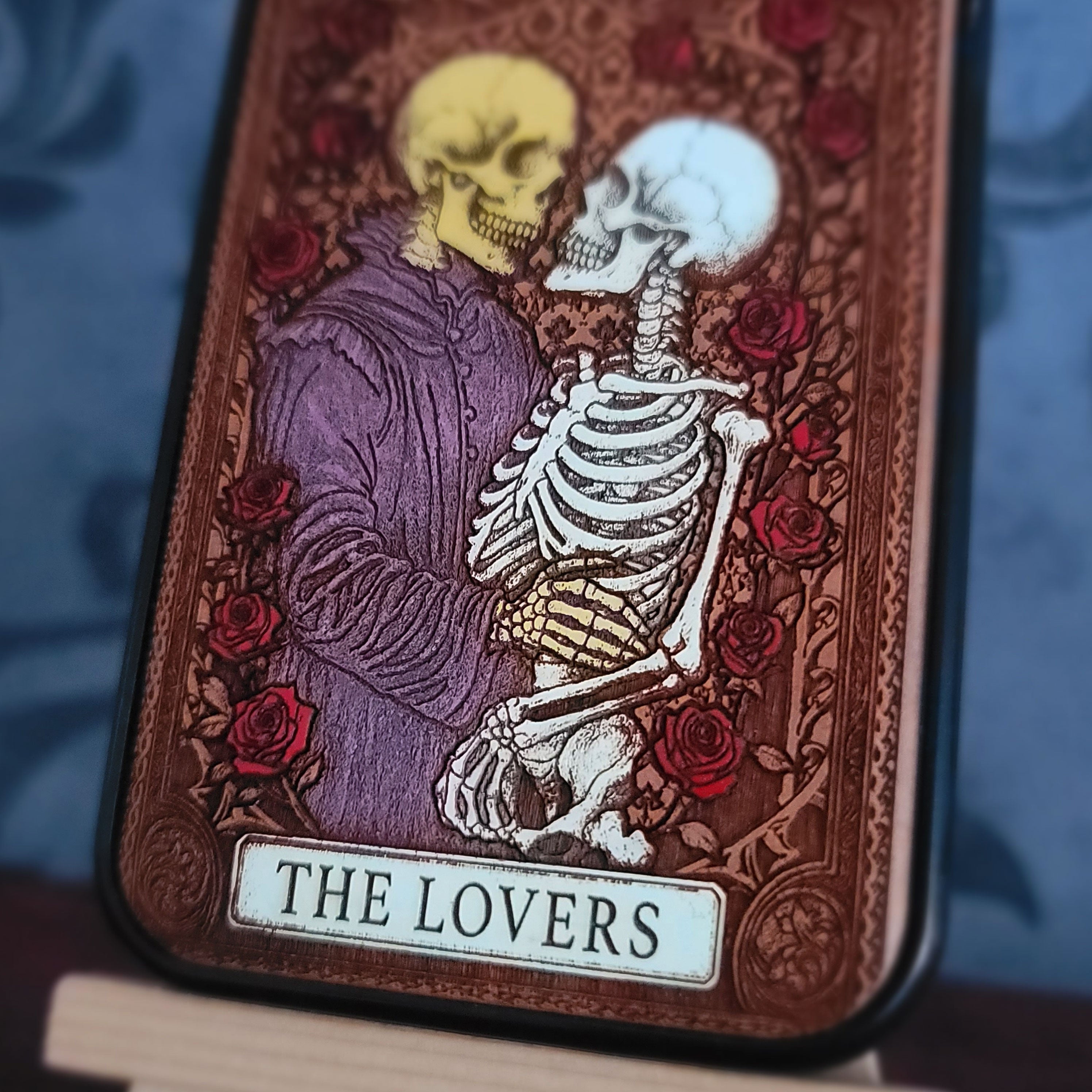 The Lovers tarot card wood phone case – laser engraved & hand-painted for iPhone and Galaxy – mystical romantic witchy design