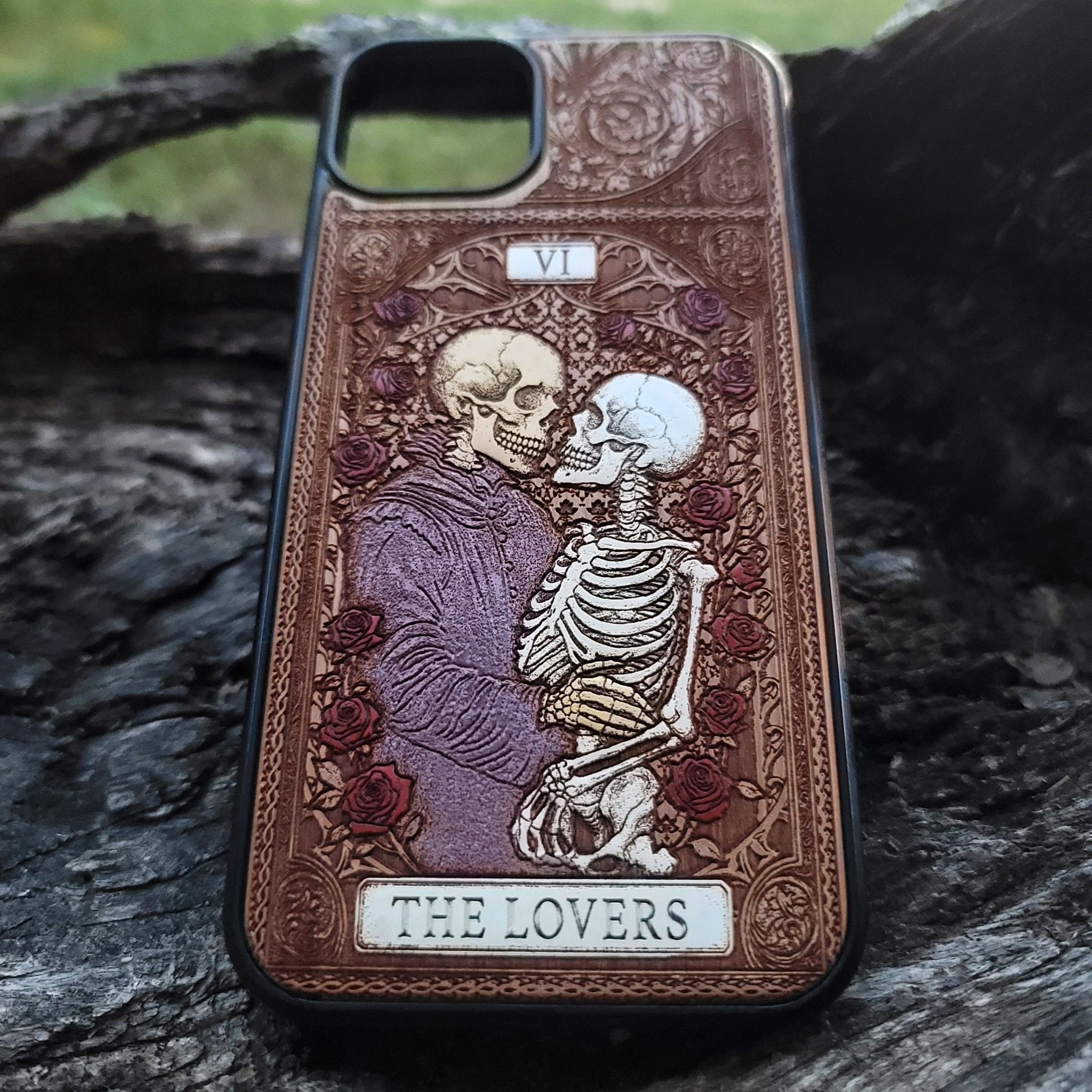 The Lovers tarot wood phone case – engraved & hand-painted for iPhone , Galaxy S – romantic mystical witchy design