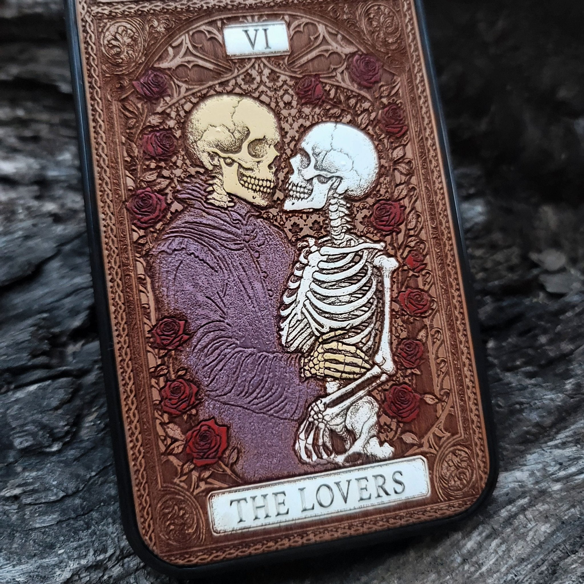 The Lovers tarot wood phone case – engraved & hand-painted for iPhone , Galaxy S – romantic mystical witchy design