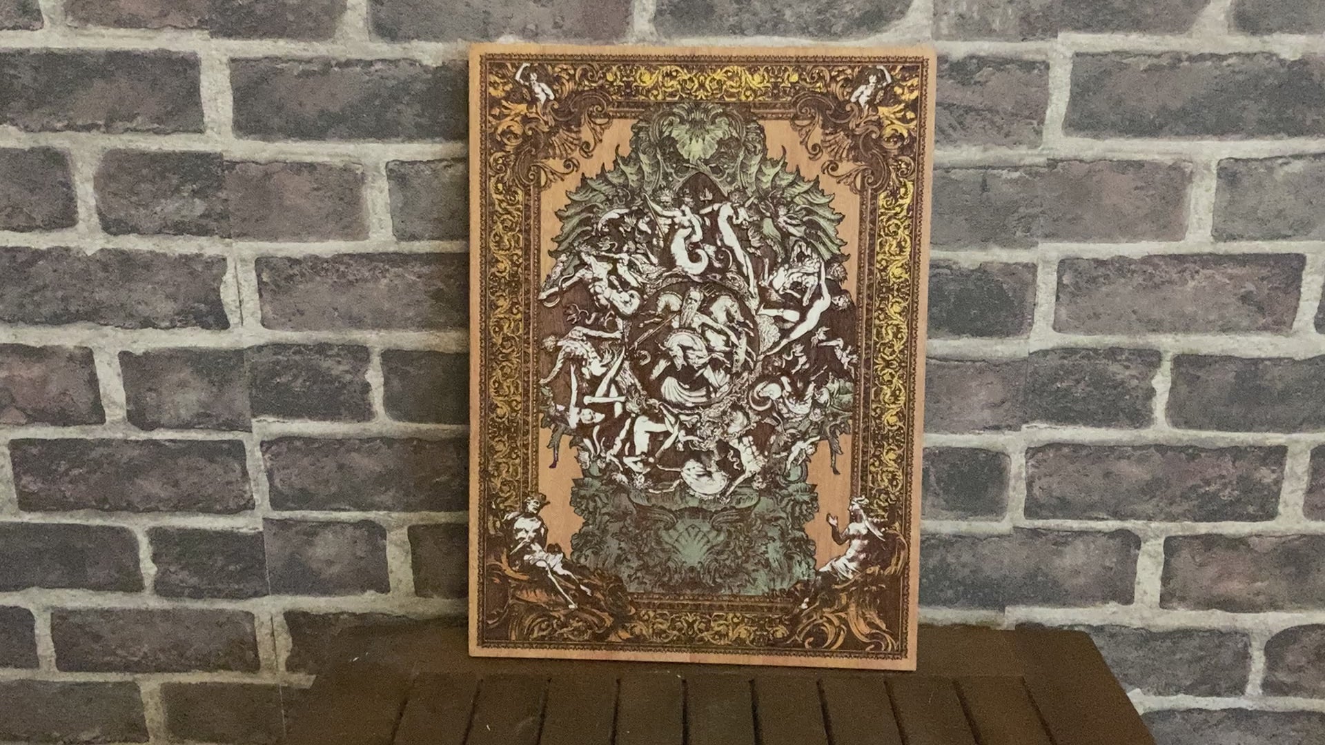 Neptune - Cedar Wood - Large