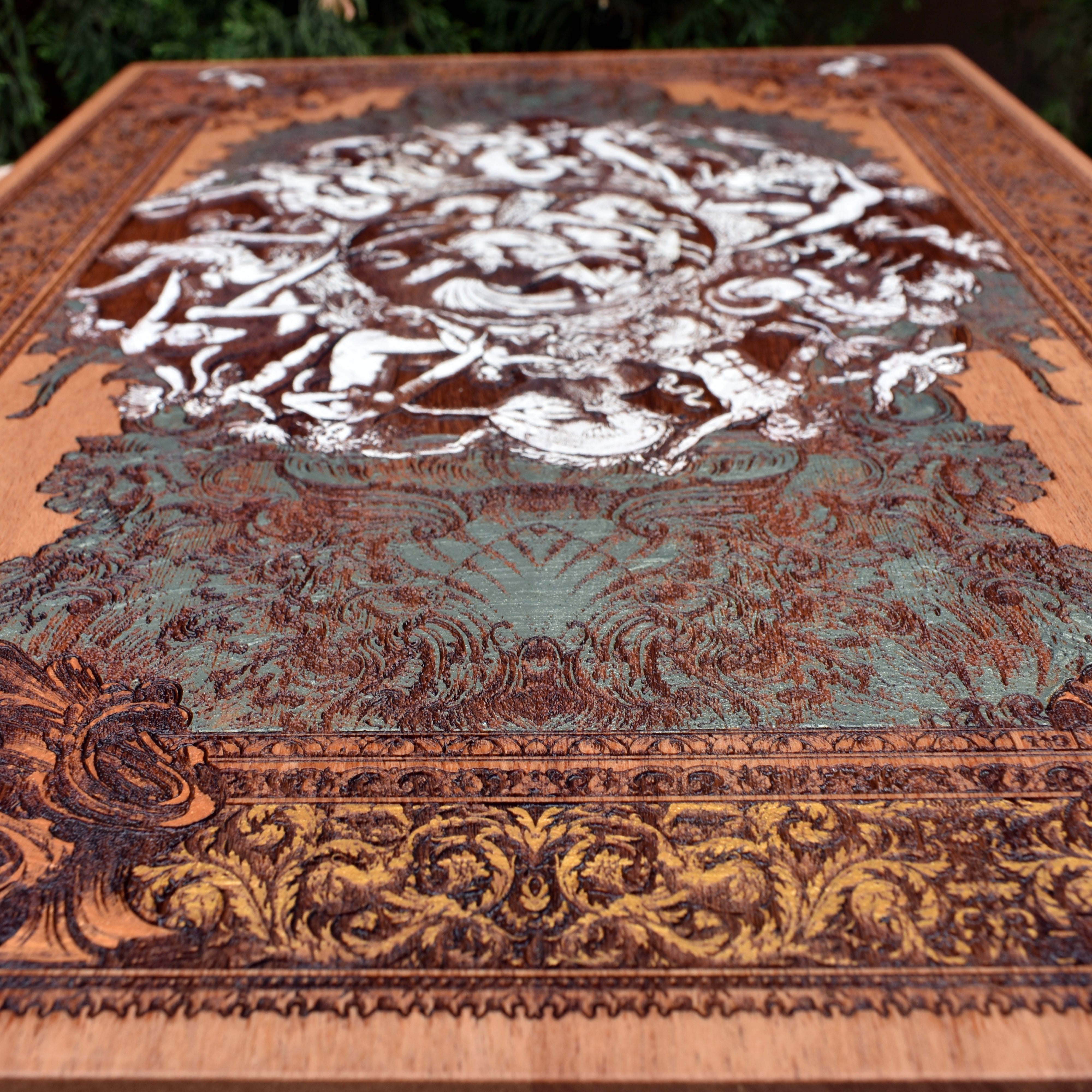 Neptune - Cedar Wood - Large