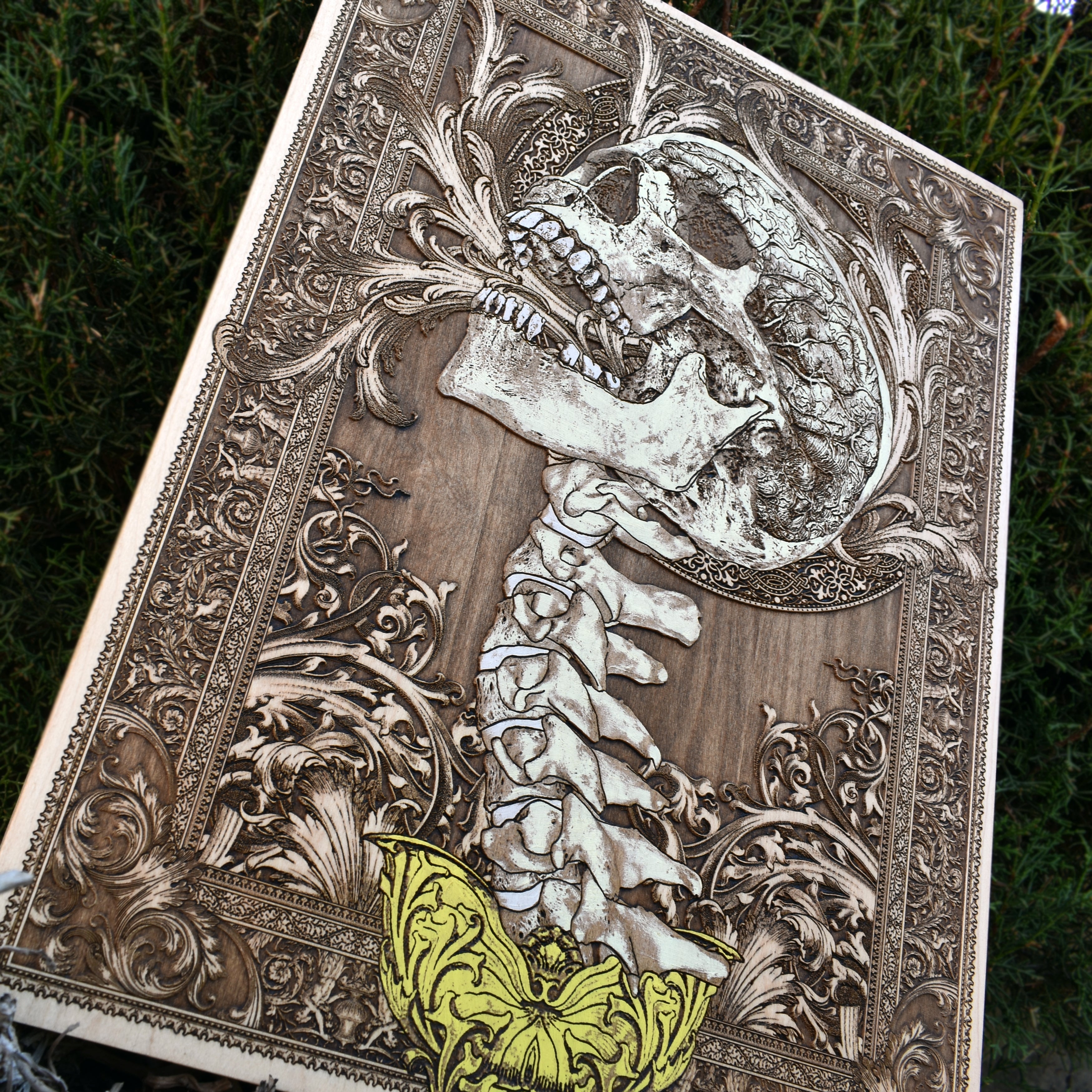 Scream- Large Maple Wood
