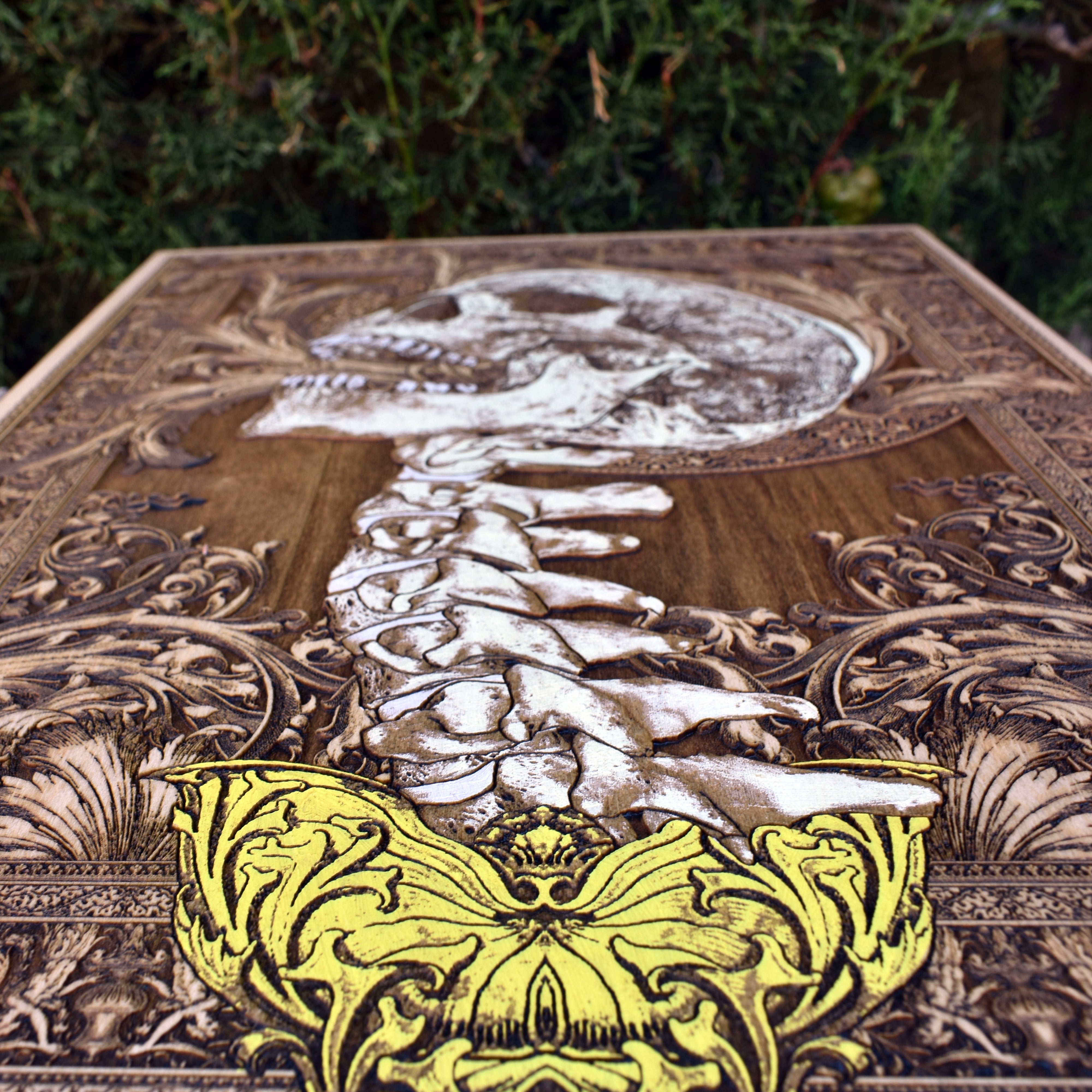 Scream- Large Maple Wood