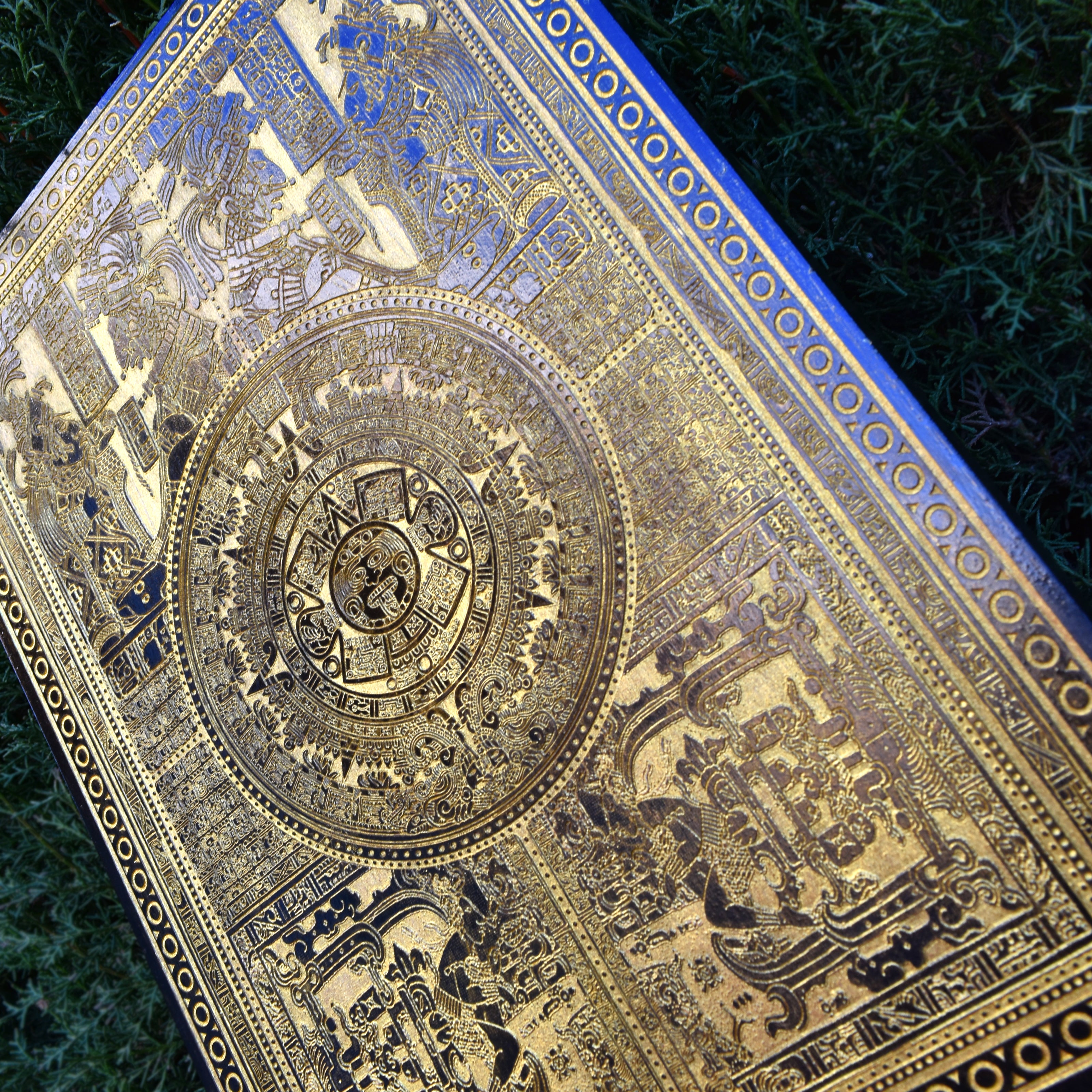 Aztekenkalender, Schwarz lackiert, groß