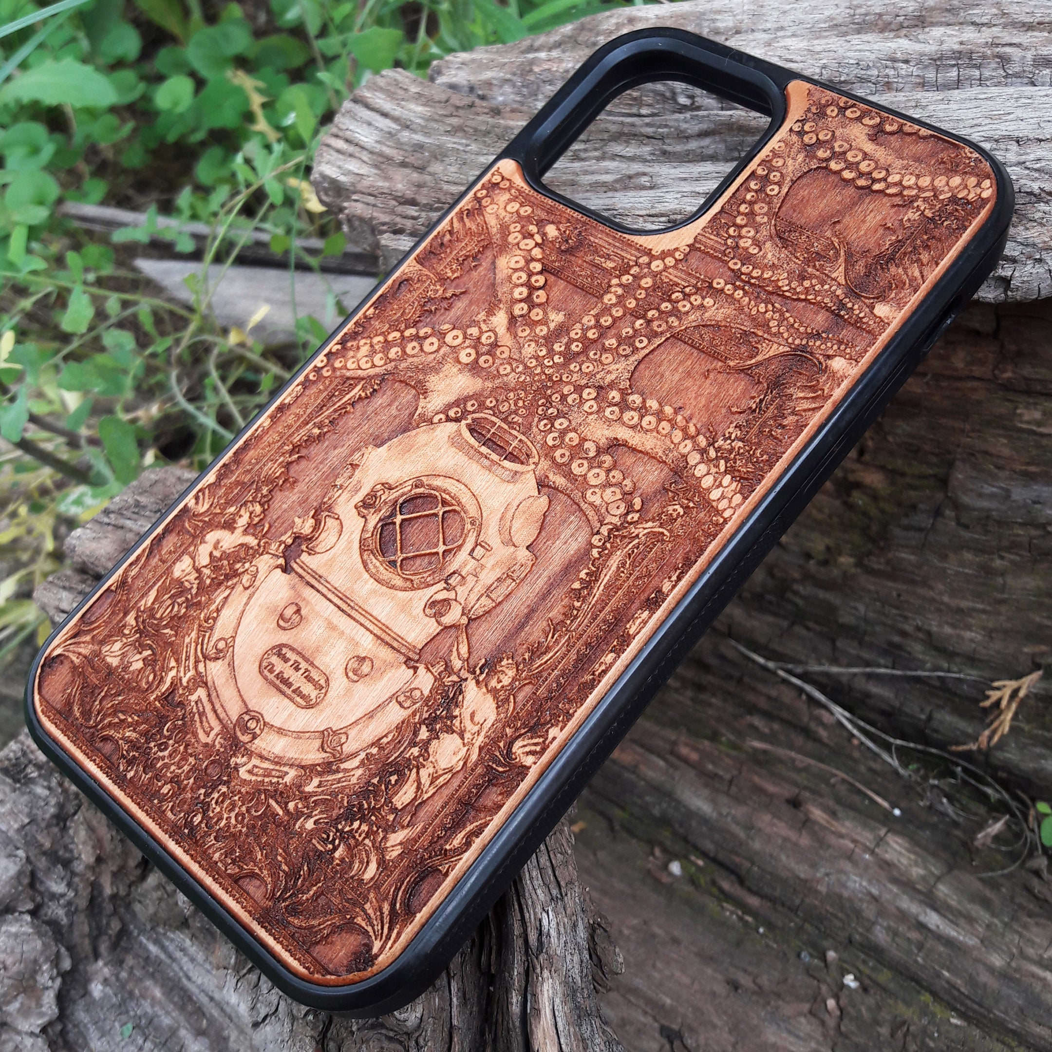 Wooden phone case with a Kraken and diver design, laser-engraved for iPhone , Samsung Galaxy S, S24, and more. Perfect for lovers of nautical themes and unique phone accessories.