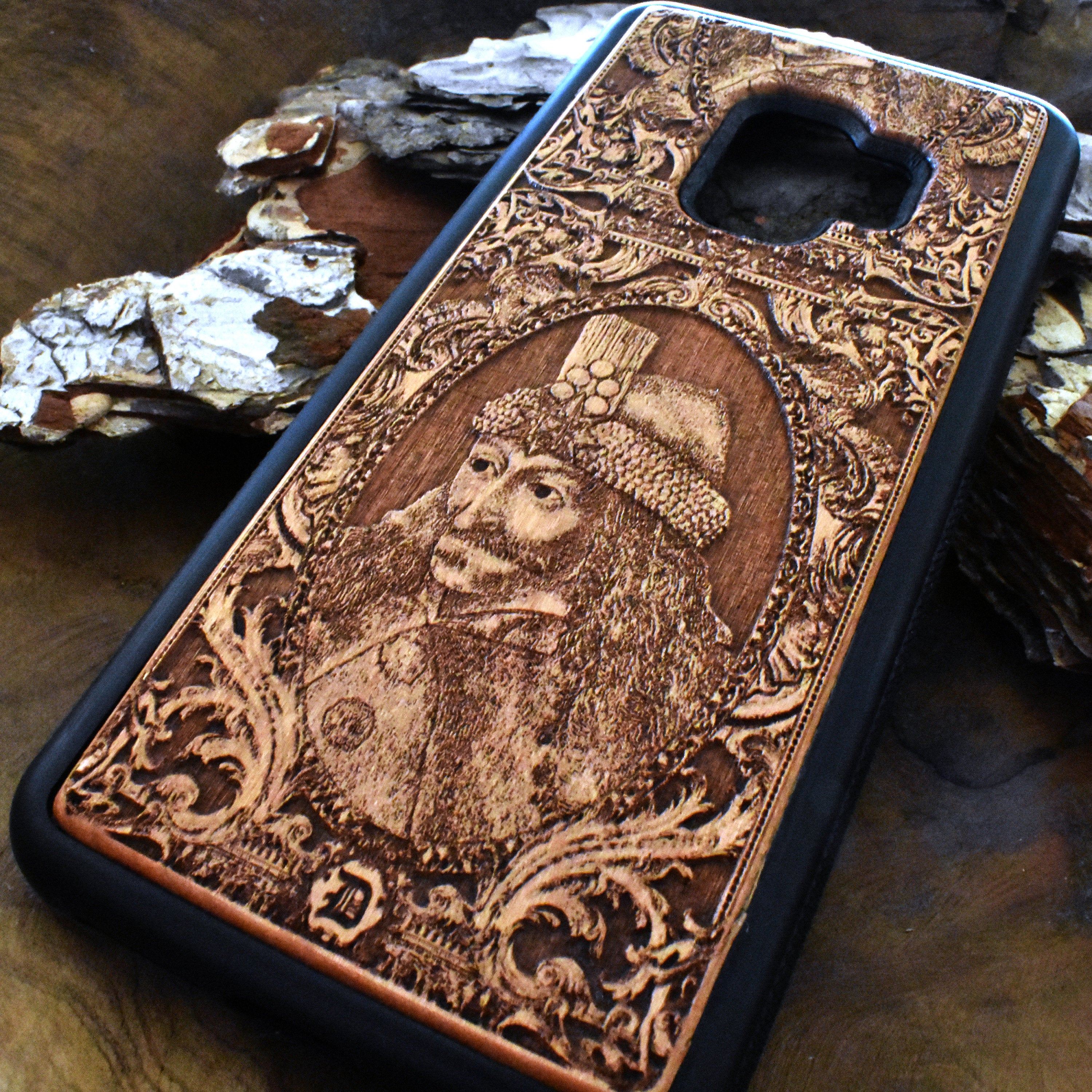 Wooden Dracula-themed phone case, featuring intricate gothic design, available for iPhone , iPhone 15, Galaxy S23 Ultra, Note 20, and other popular models. Perfect for fans of dark fantasy and gothic aesthetics.