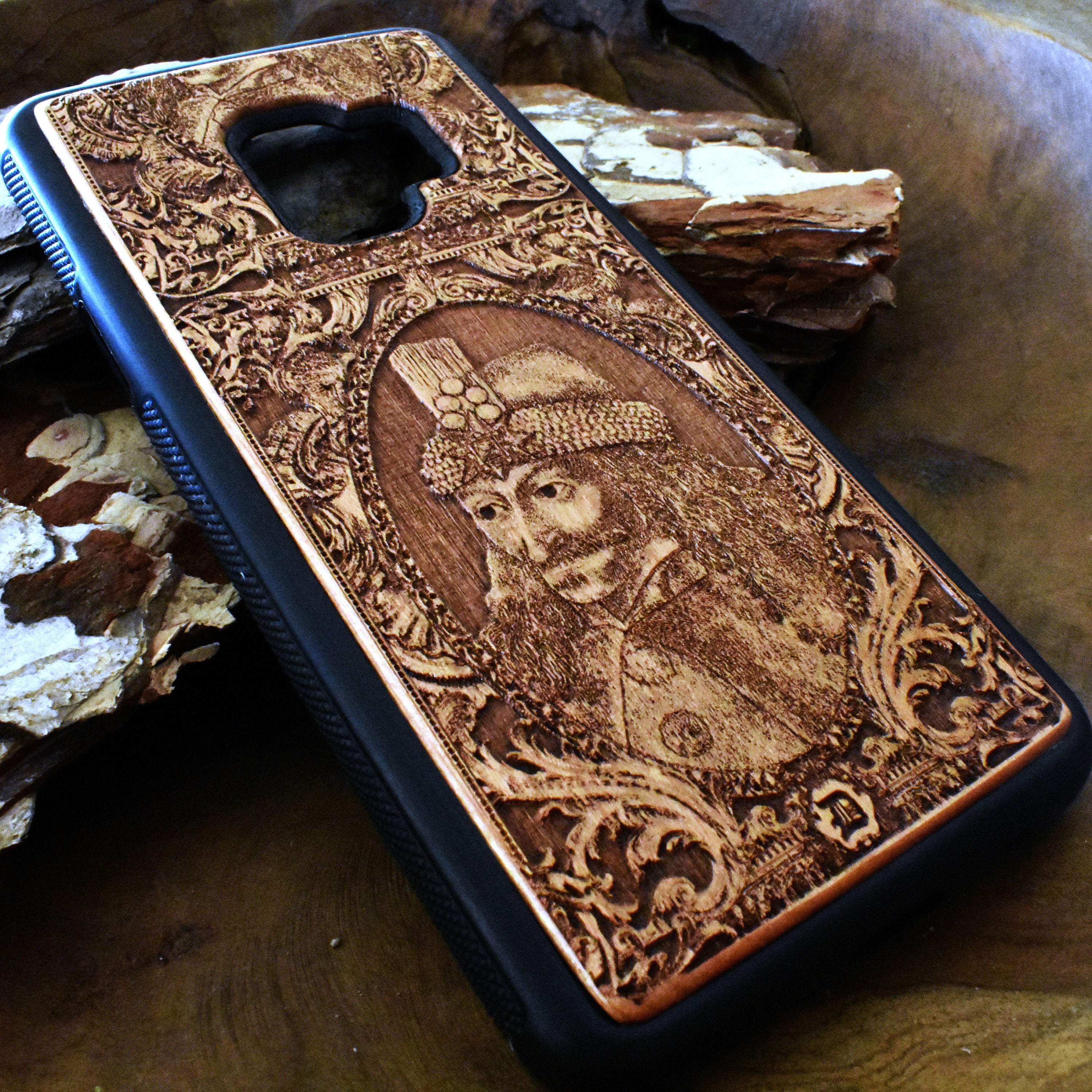 Wooden Dracula-themed phone case, featuring intricate gothic design, available for iPhone , iPhone 15, Galaxy S23 Ultra, Note 20, and other popular models. Perfect for fans of dark fantasy and gothic aesthetics.