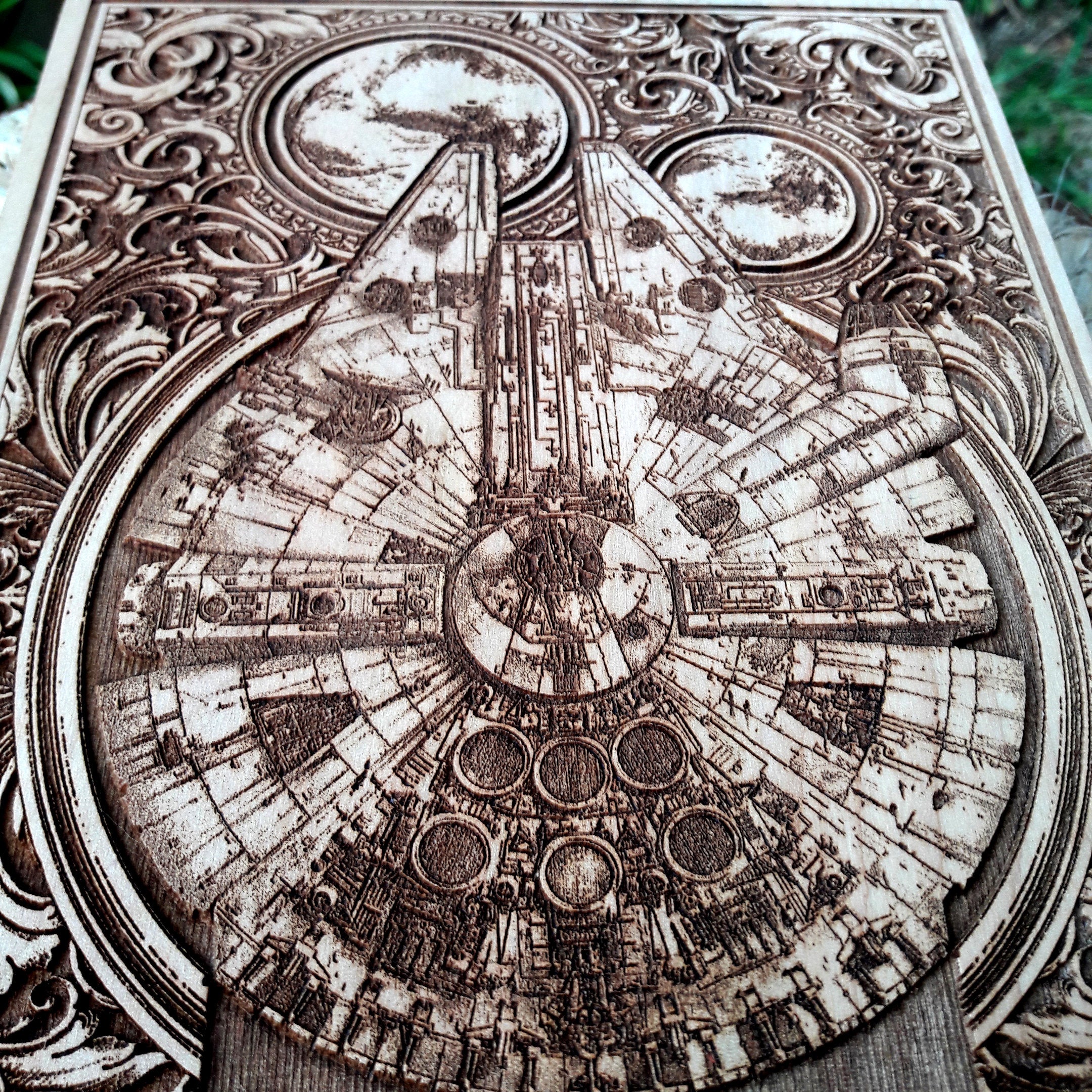 Millennium Falcon Star Wars wood engraving – handcrafted sci-fi wall art, perfect collector's decor and 5-year anniversary gift.