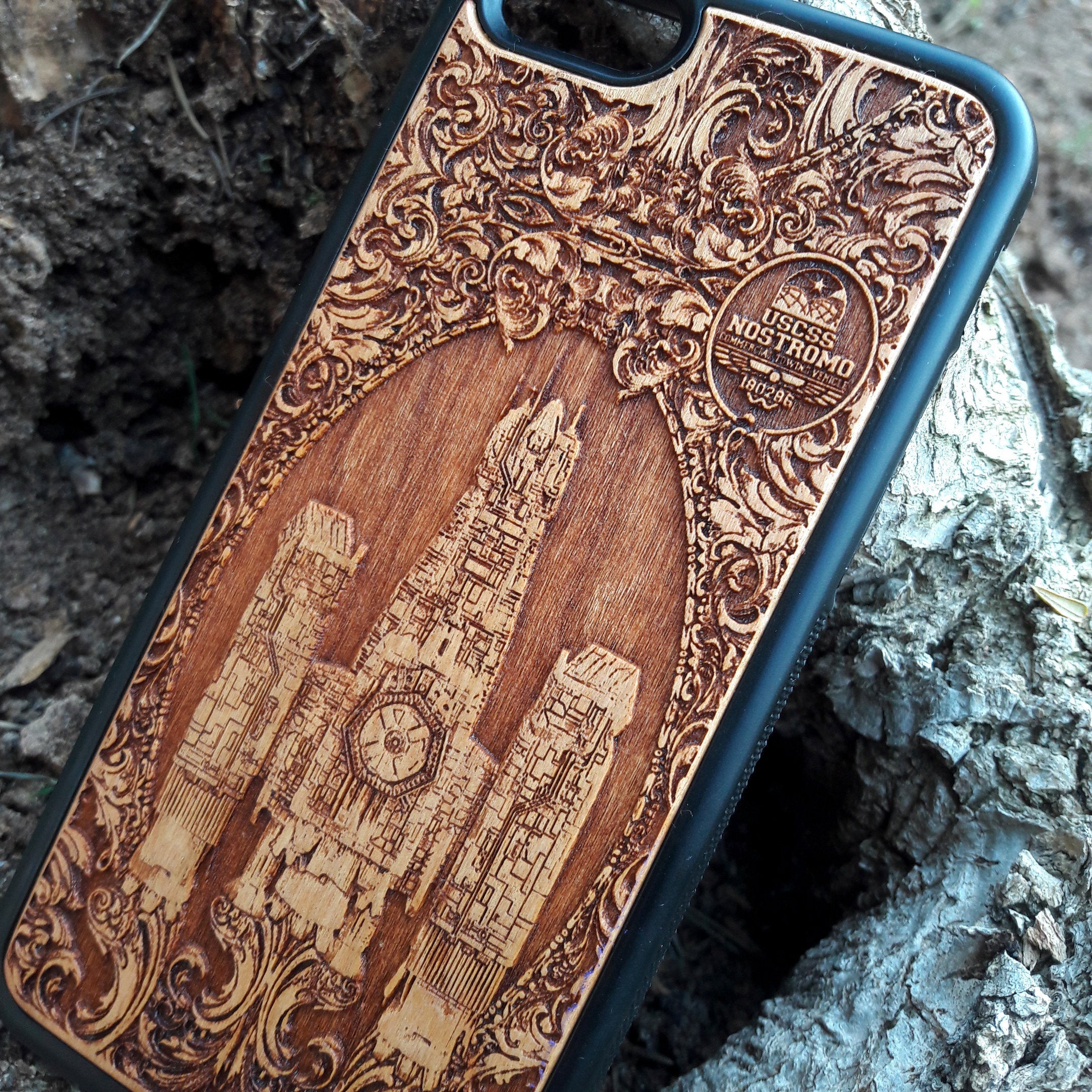 nostromo wood phone case