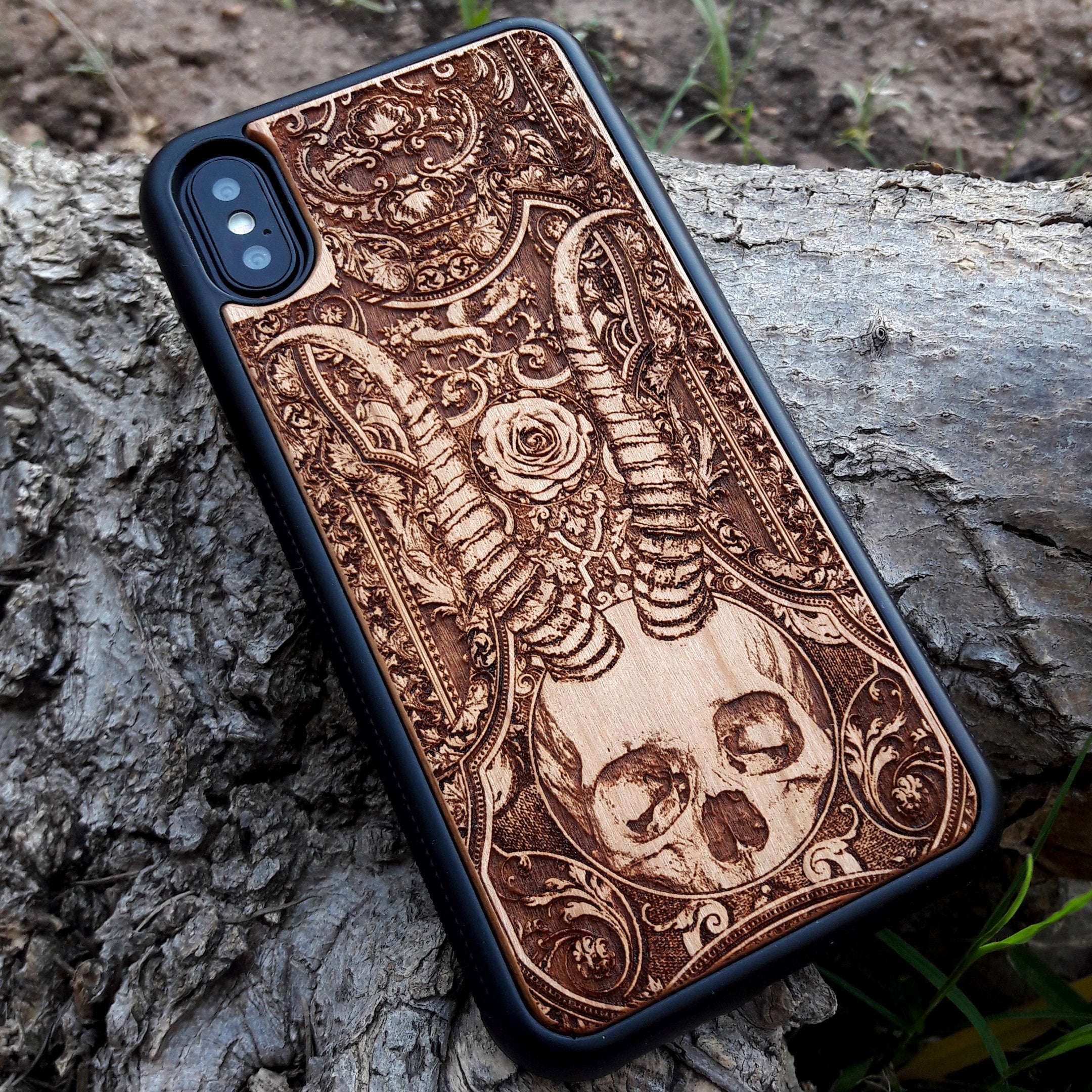 Laser-engraved Beelzebub-inspired phone case with skull and ram’s horns, Gothic occult design for iPhone  and Samsung Galaxy S, featuring intricate details and a slim, protective fit. Perfect for Gothic and occult art lovers.
