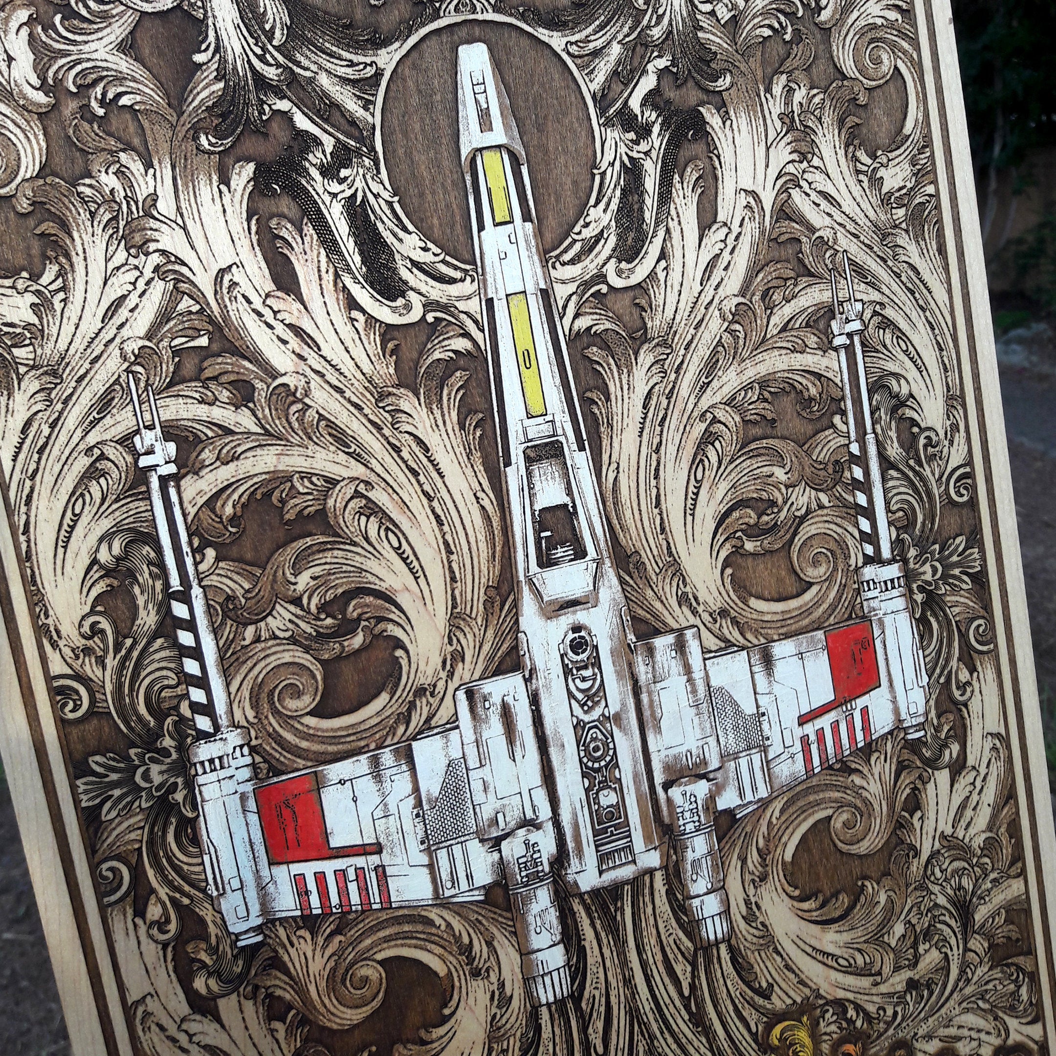 Intergalactic Ship IV Star Wars - Extra Large Star Wars engraved wood phone case