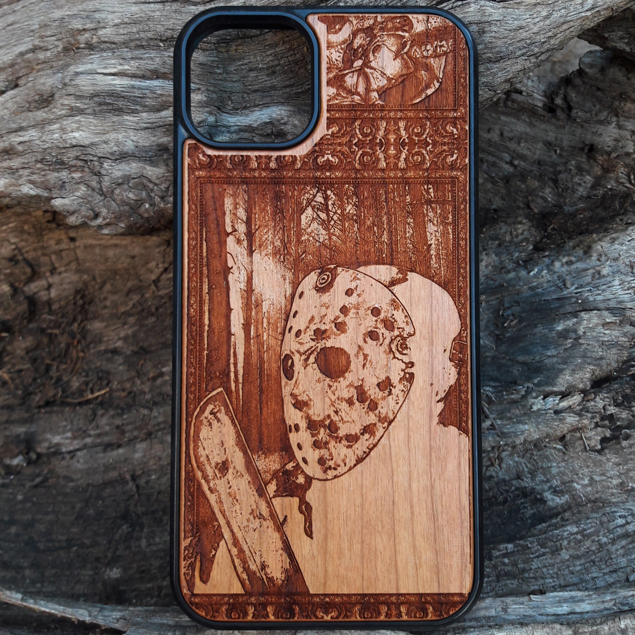 Jason Killer horror-themed wooden phone case with detailed engraving, compatible with iPhone , iPhone 15, Samsung Galaxy S, Note 20, and more. Ideal for horror fans and movie collectors.