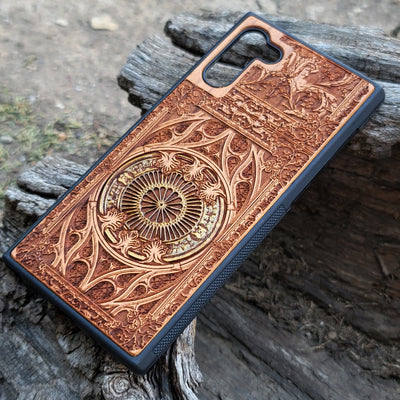 Gothic hand-painted wood phone case for iPhone and Samsung Galaxy. Slim, durable, and laser-engraved for a unique design. Compatible with iPhone 15, 14, 13, 12, 11 Pro Max Mini, Samsung Galaxy S24, S23, S22, S21, S20 Ultra Plus Note 20. Make a statement—order now!