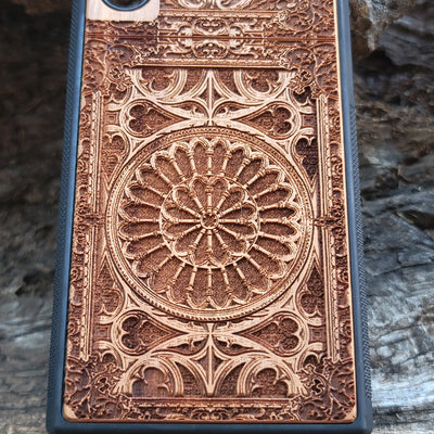 Wooden phone case with gothic pattern laser-engraved design, available for iPhone , iPhone 15, Samsung Galaxy S, S24, Note 20 Ultra. Stylish and protective, perfect for fans of gothic art.