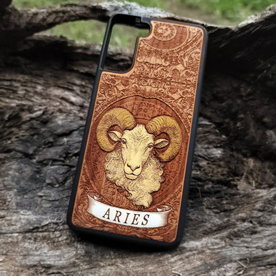 Artisan Aries star sign phone case in natural wood
