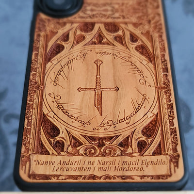 Broken Sword LOTR Wood Phone Case - Gothic Pattern
