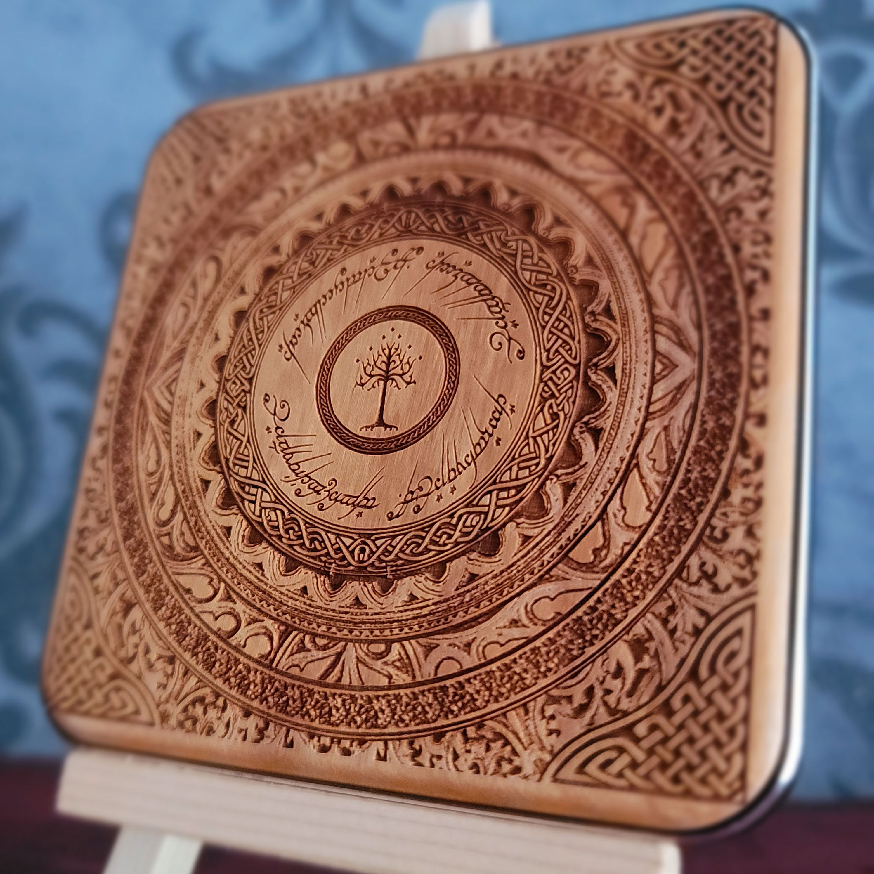 Lord of the Rings Wireless Charger | Elven Runes Art Wireless Charger